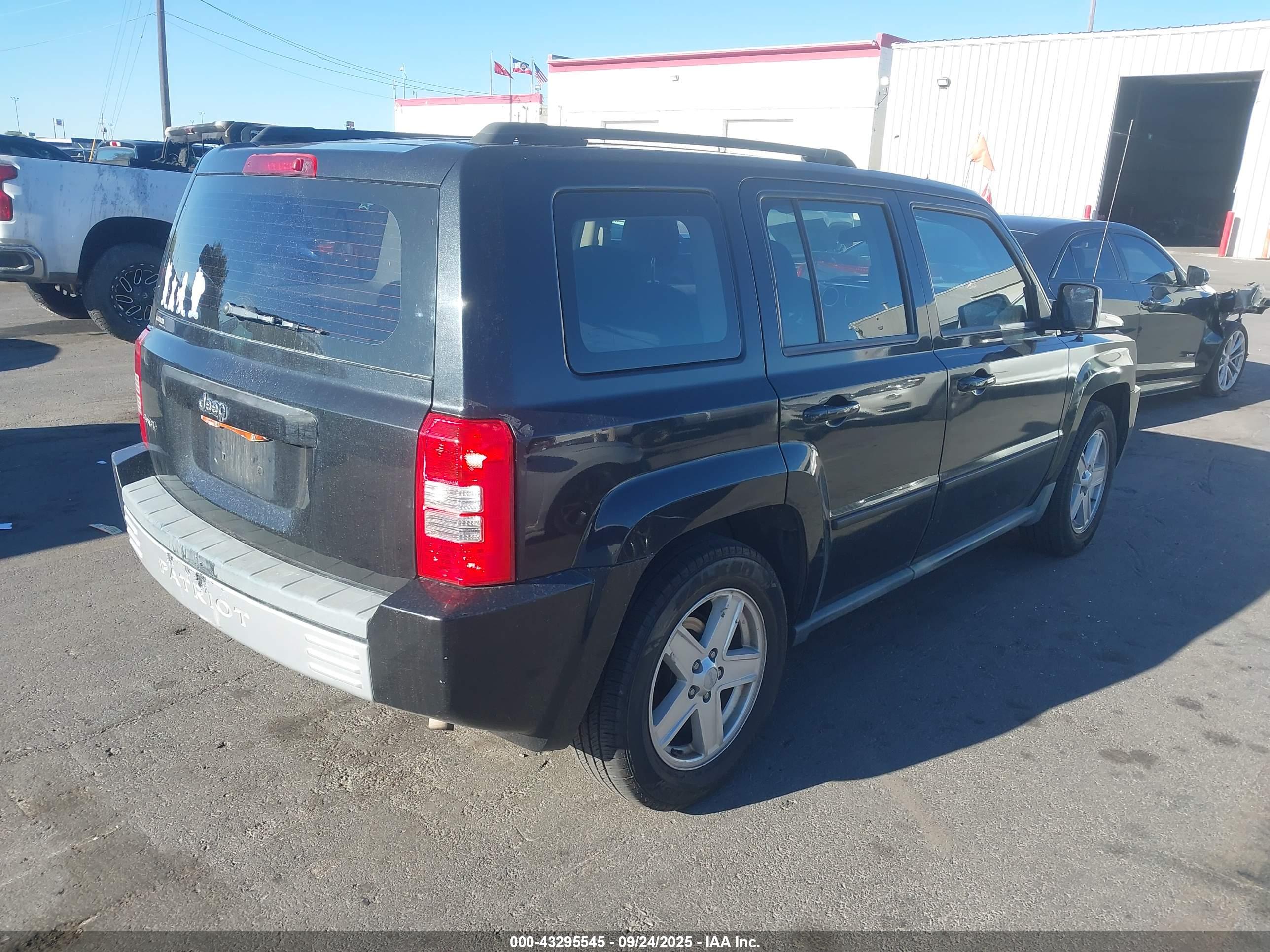 JEEP PATRIOT image 4