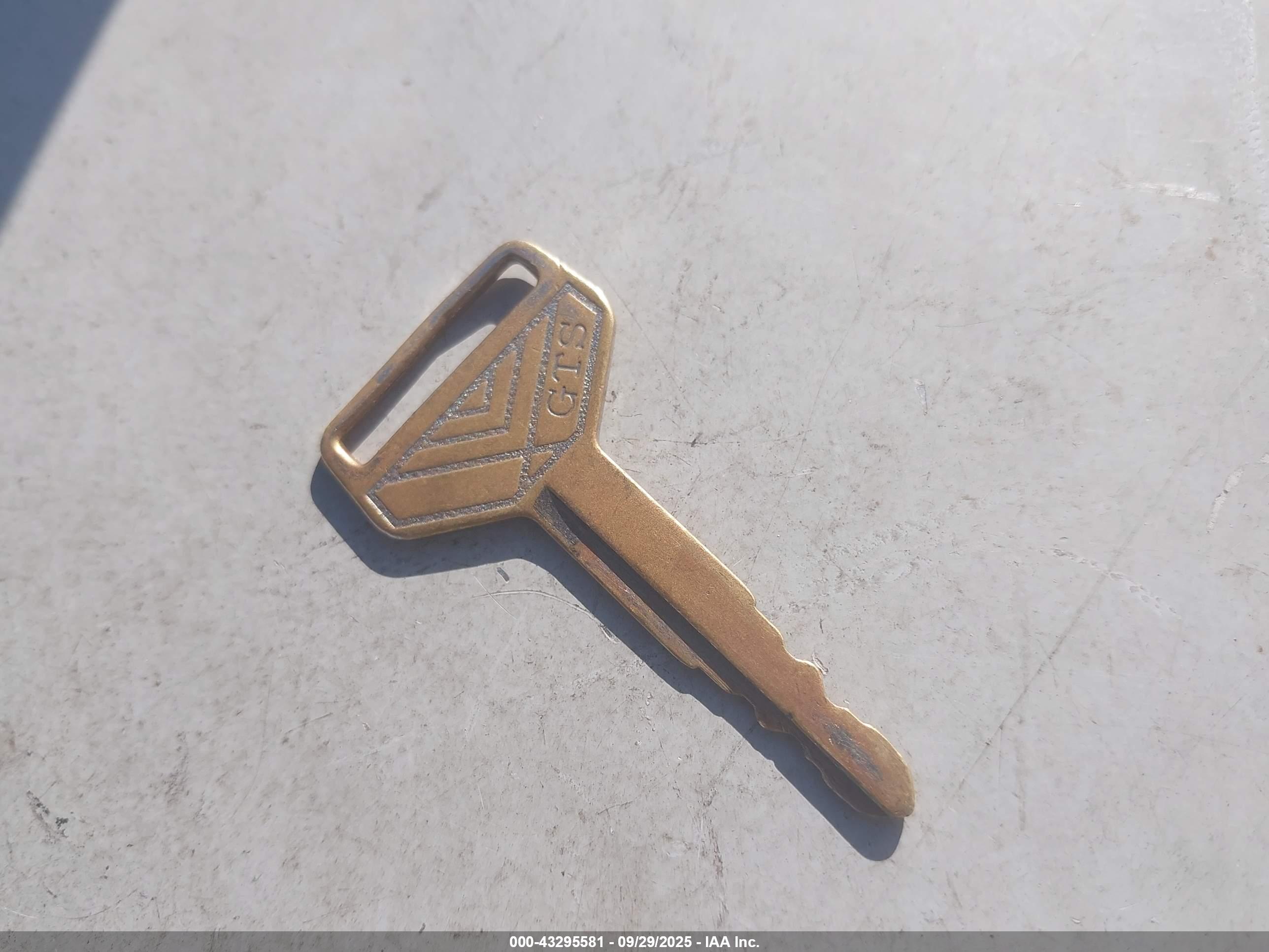 TOYOTA LAND image 11