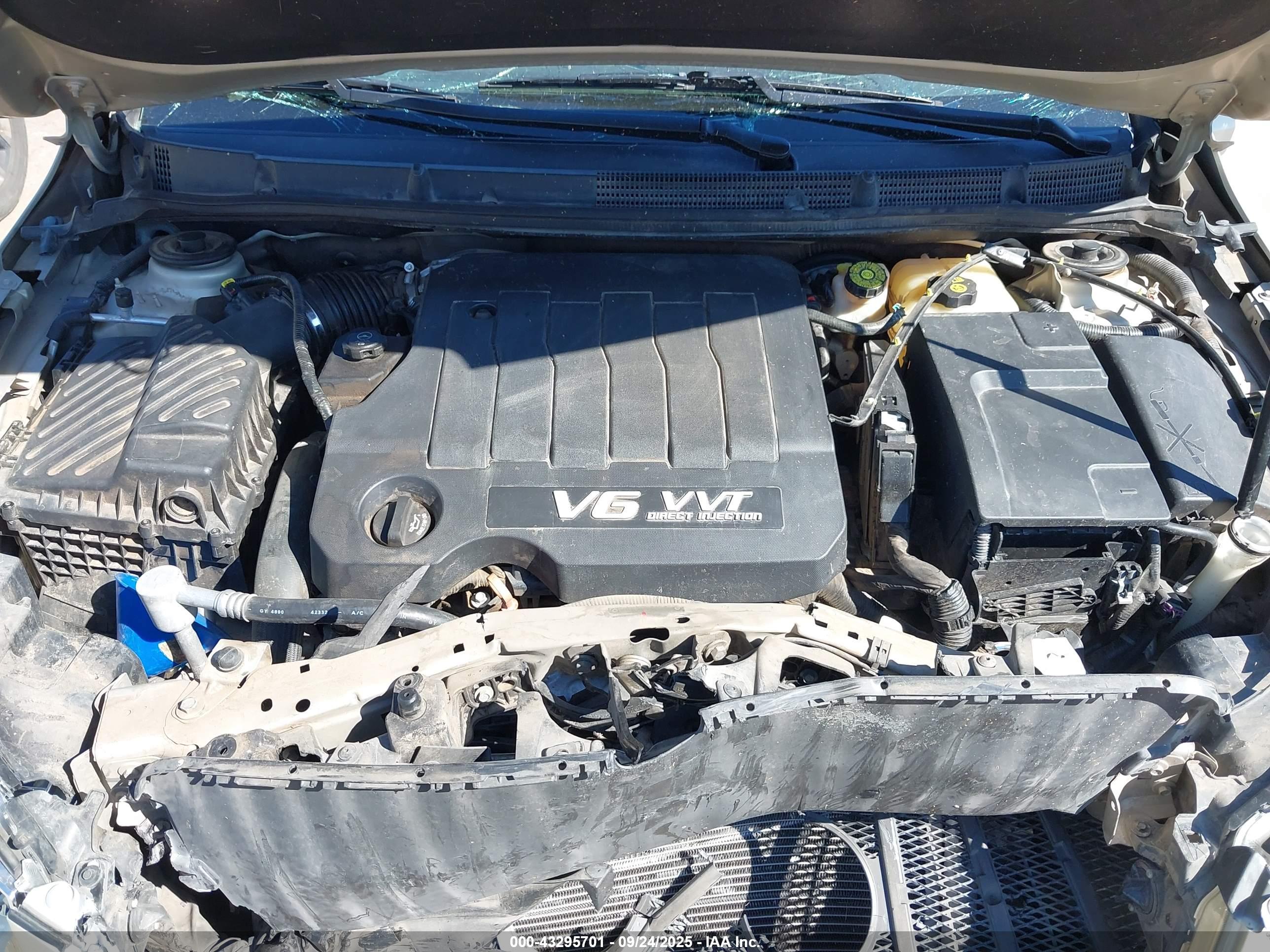 BUICK LACROSSE image 10