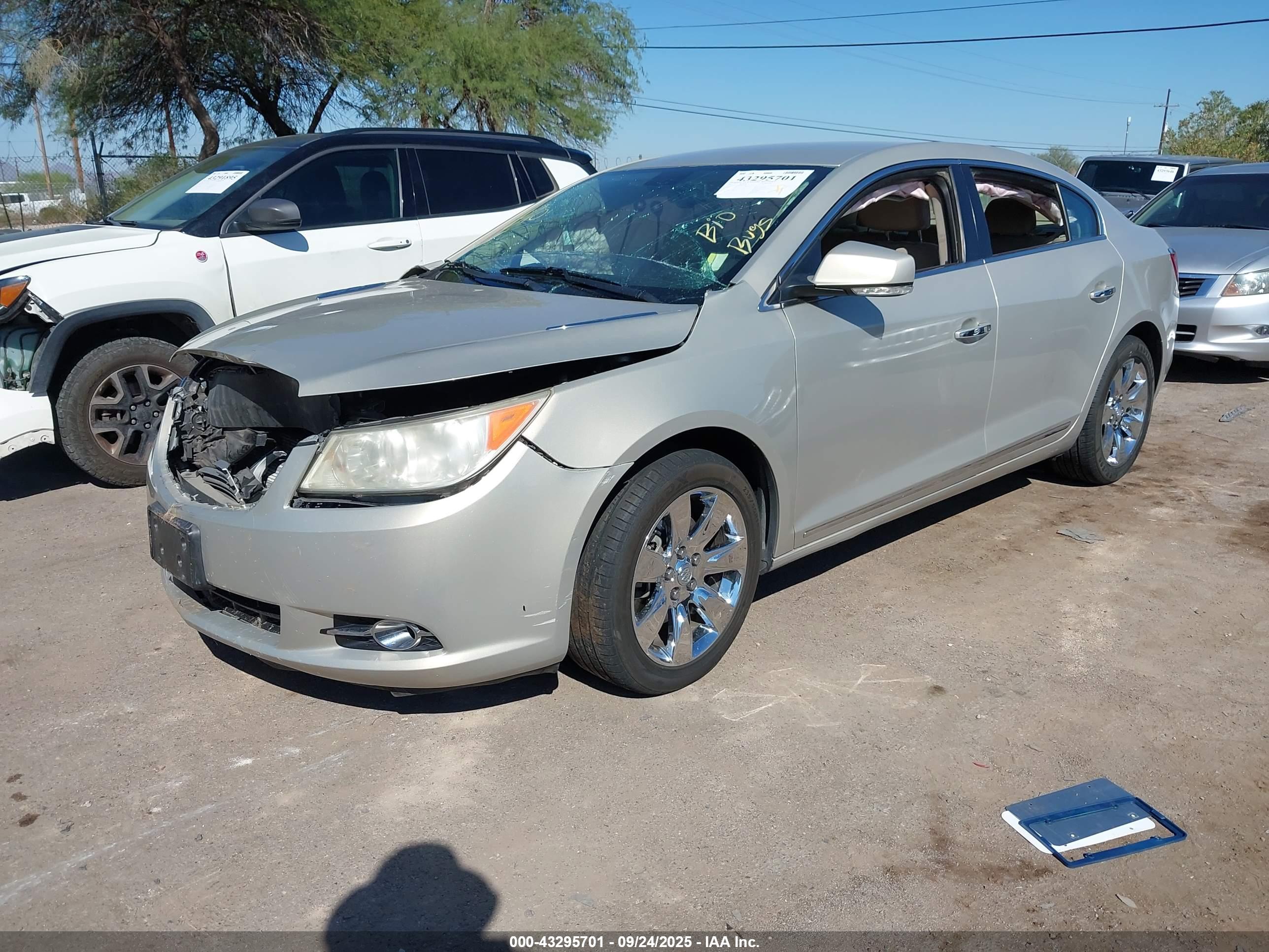 BUICK LACROSSE image 2