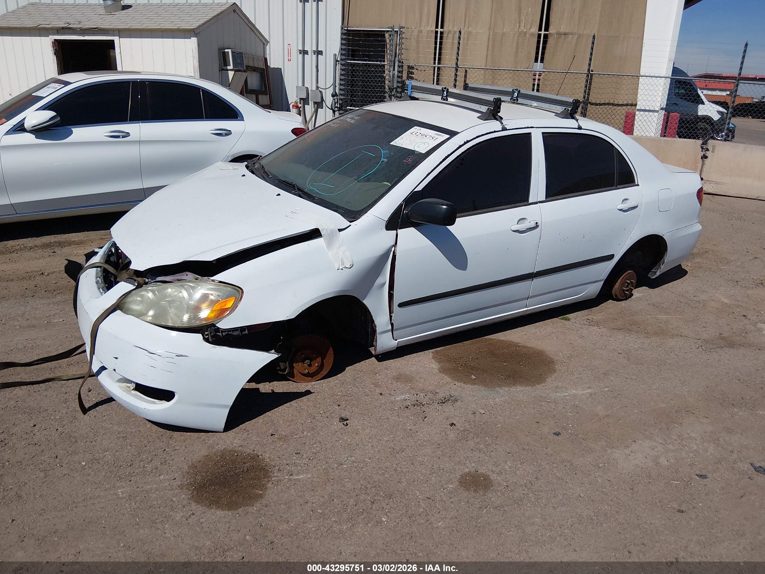 TOYOTA COROLLA image 2