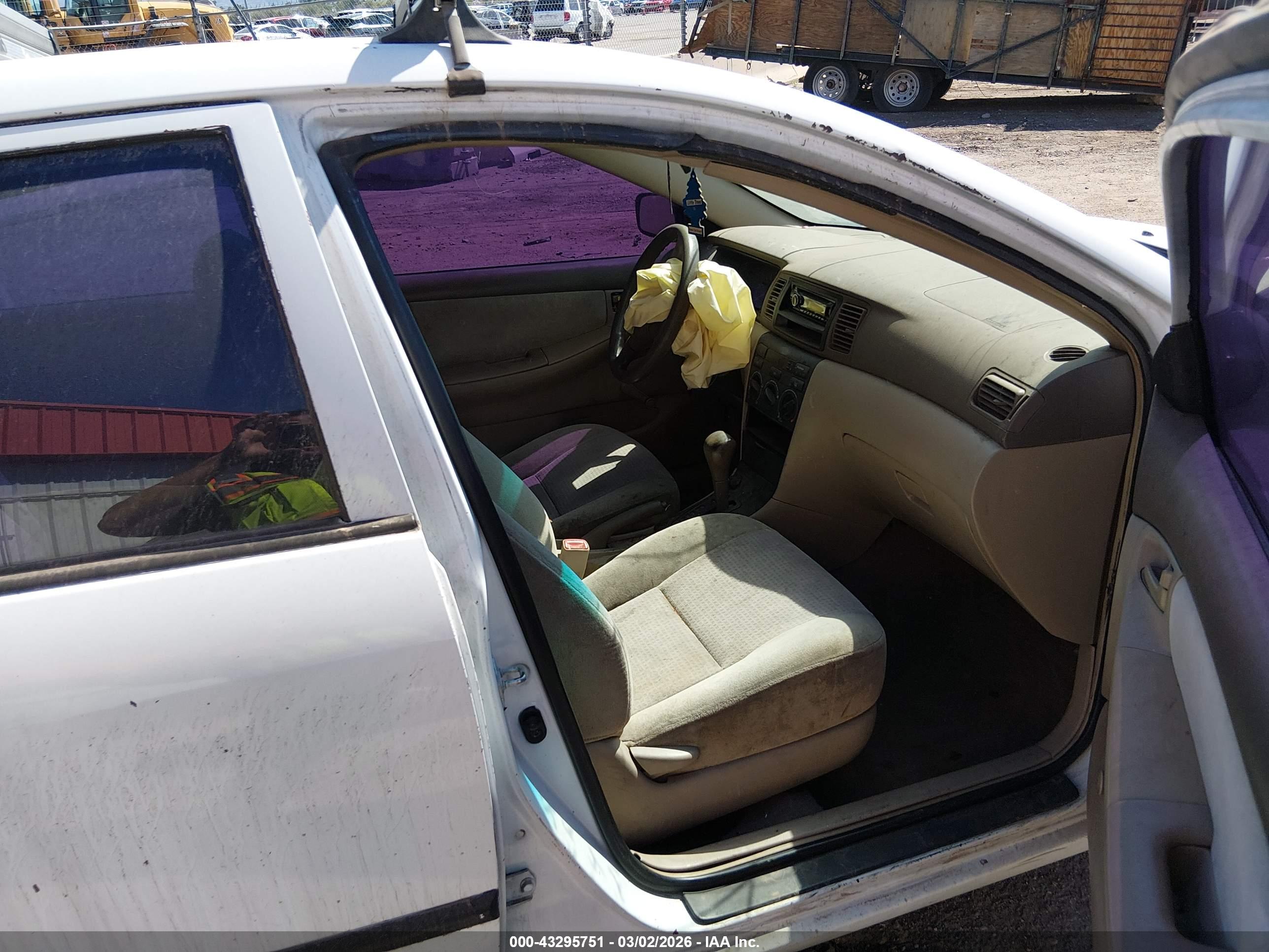 TOYOTA COROLLA image 5