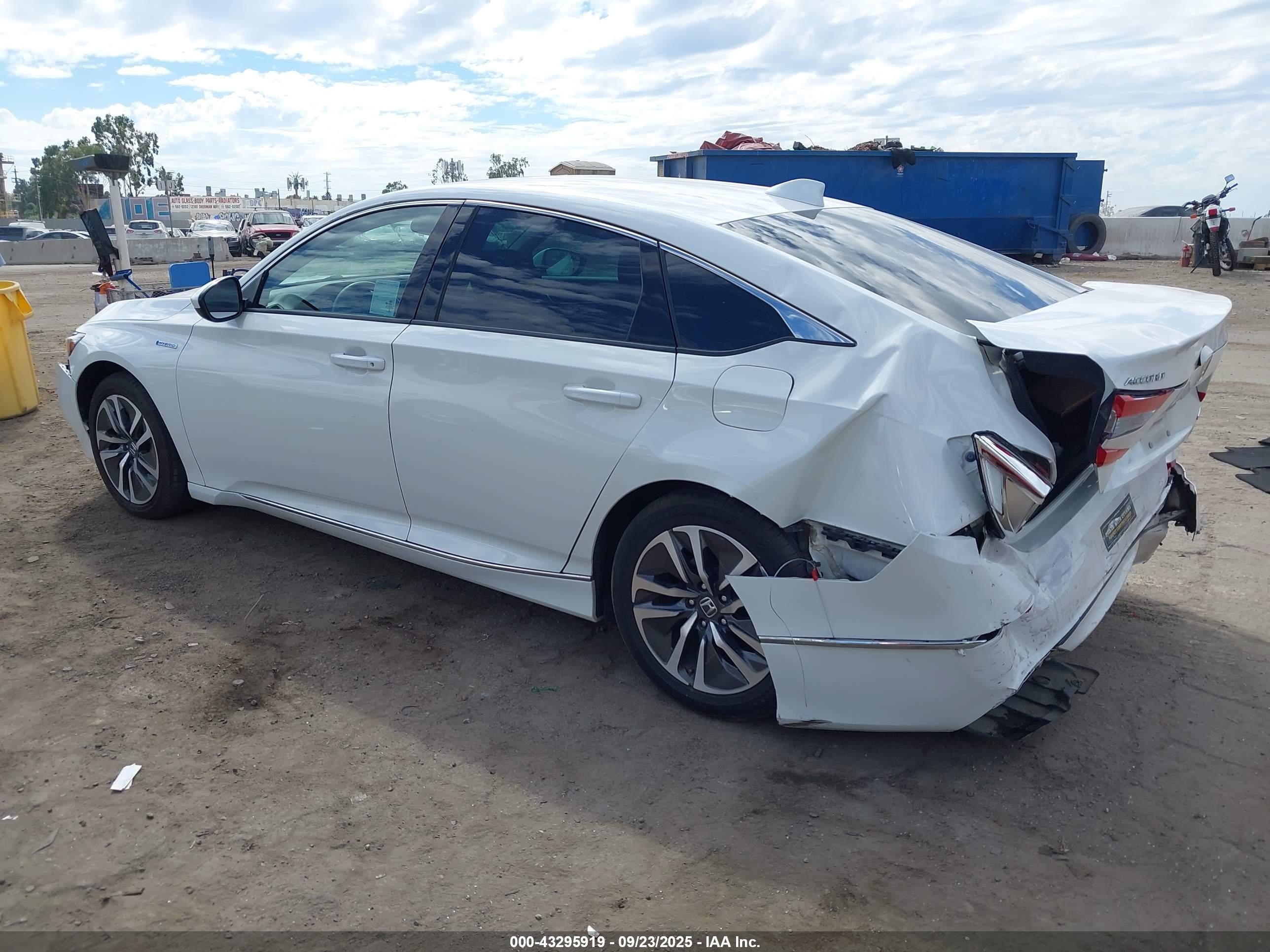 HONDA ACCORD image 3
