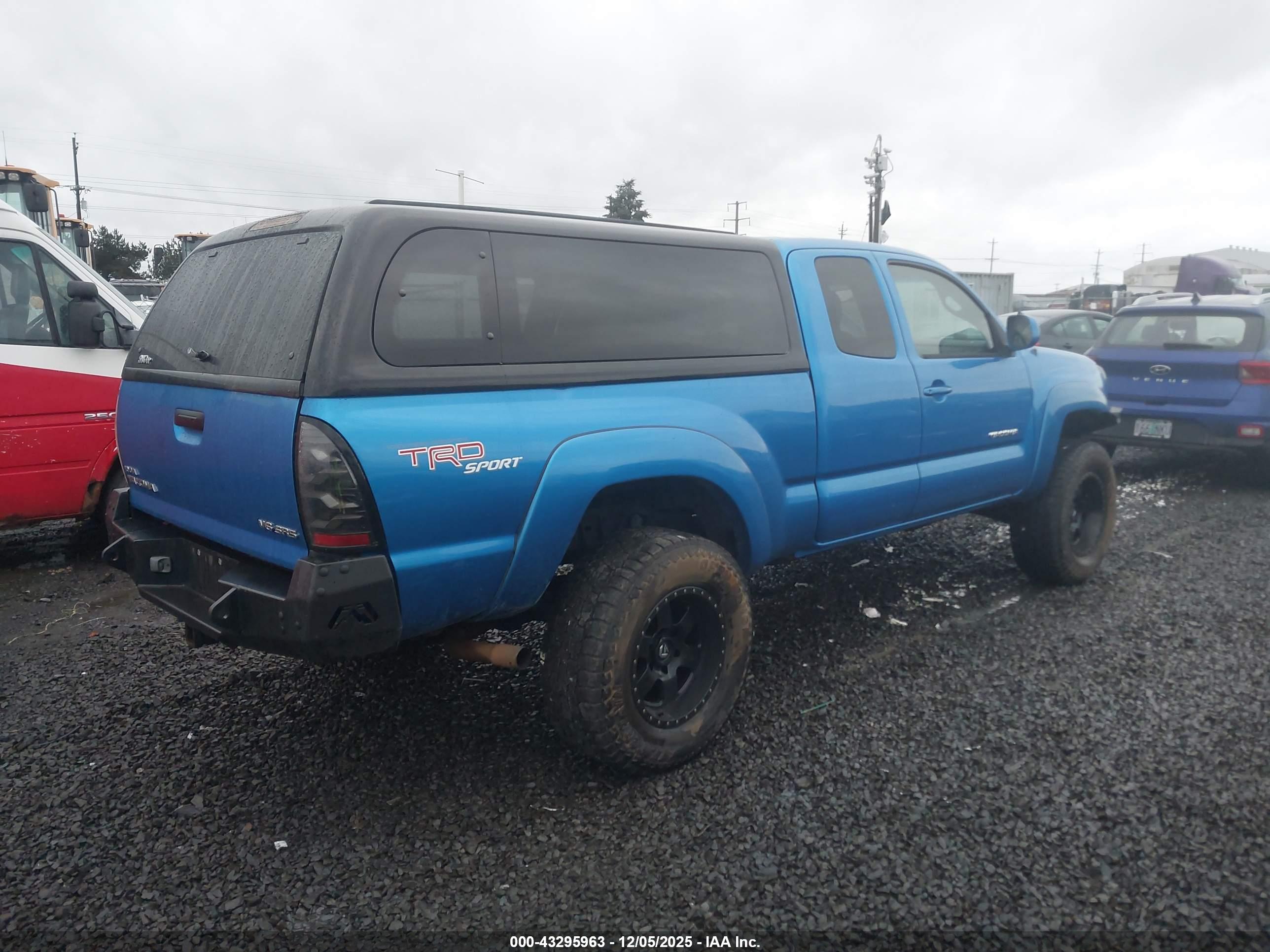 TOYOTA TACOMA image 4
