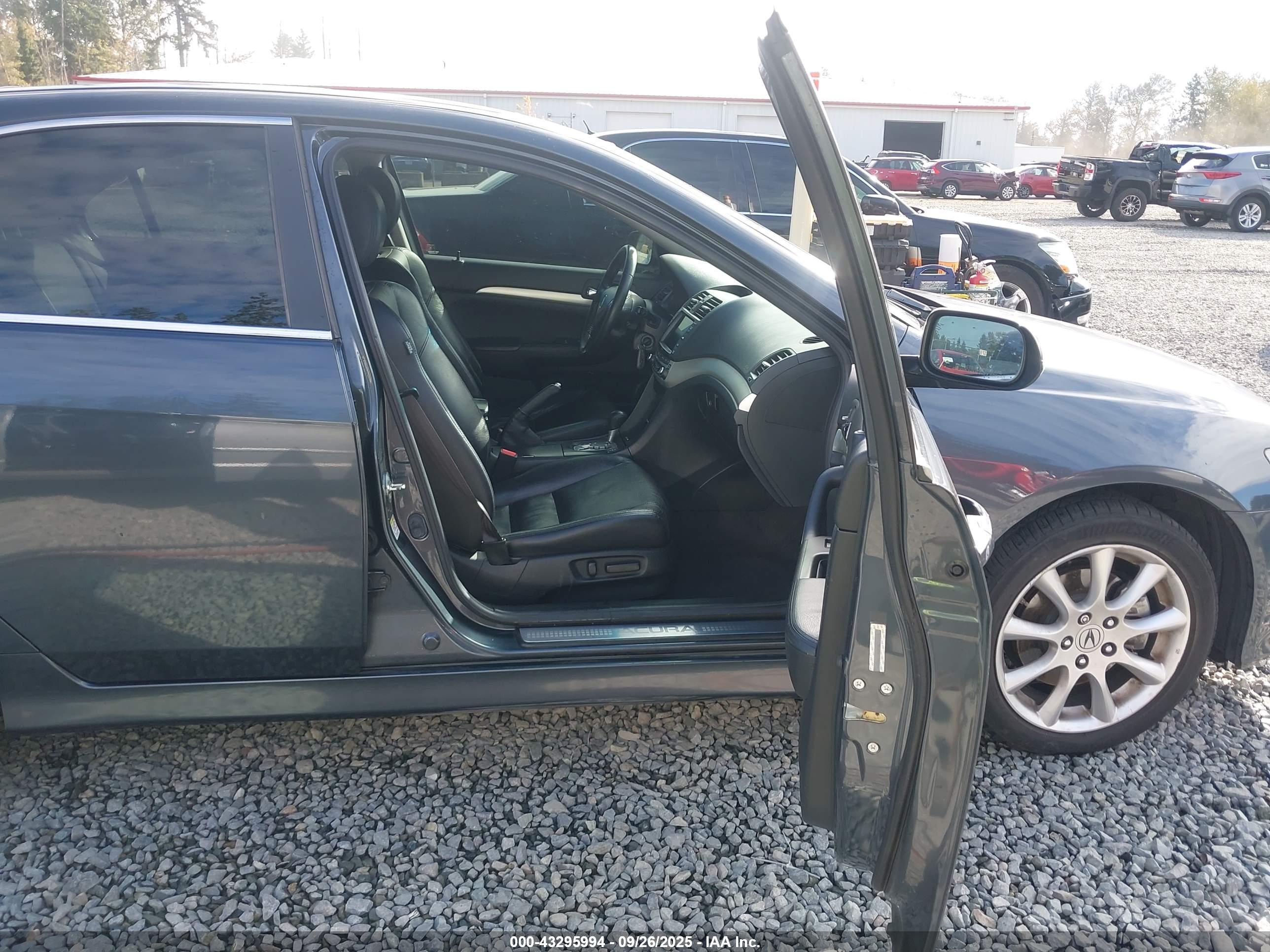 ACURA TSX image 5