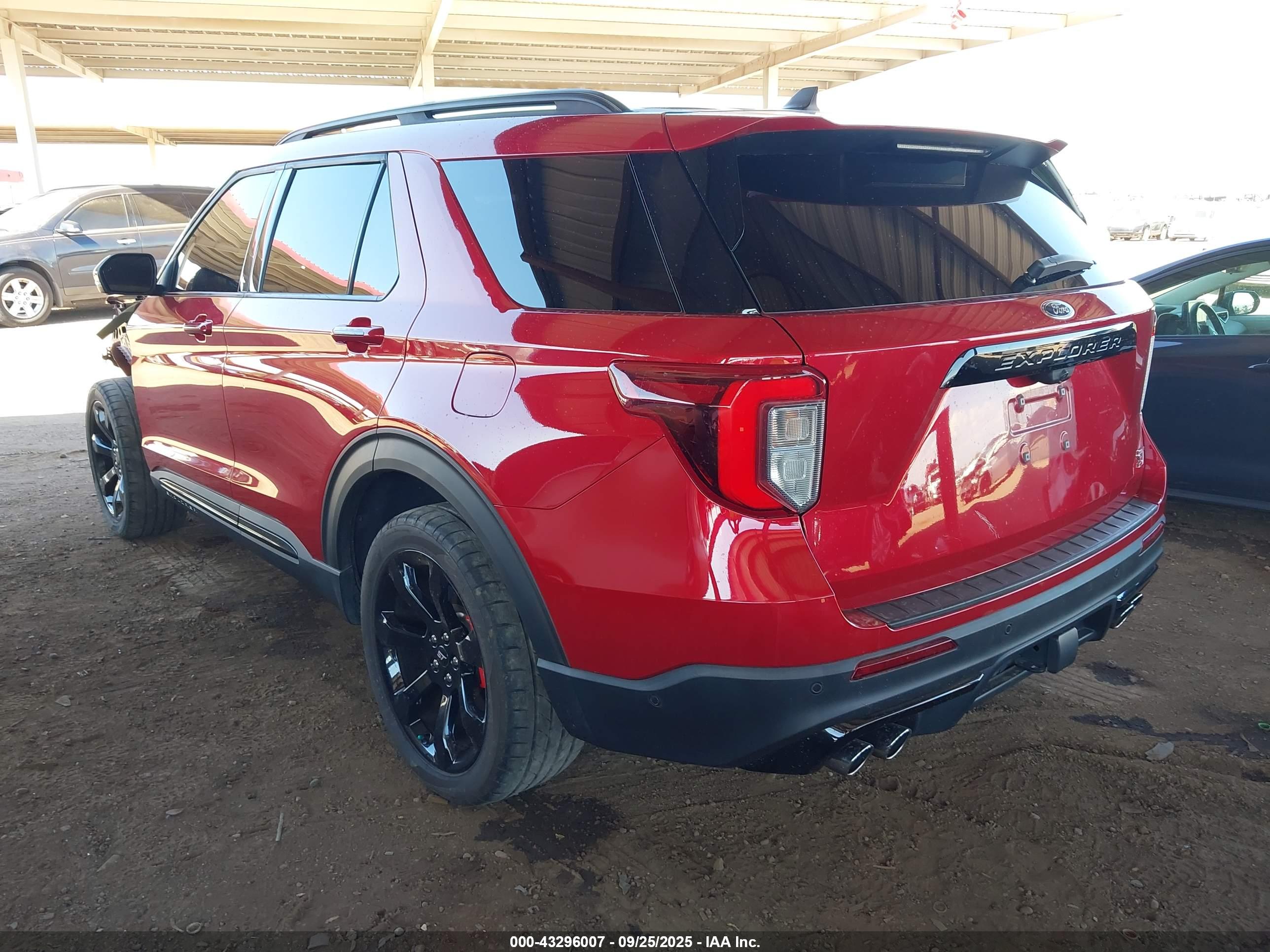 FORD EXPLORER image 3