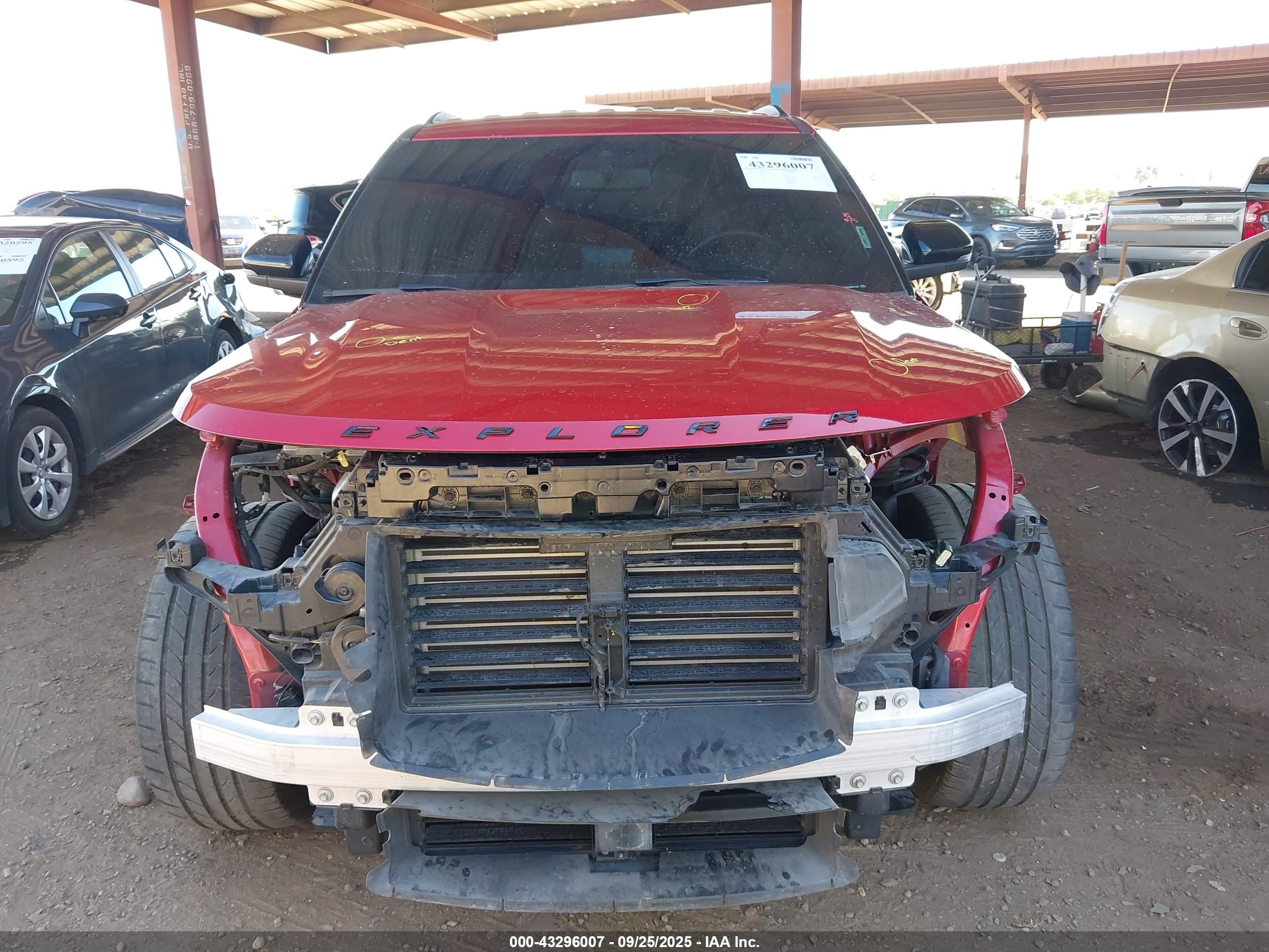 FORD EXPLORER image 6