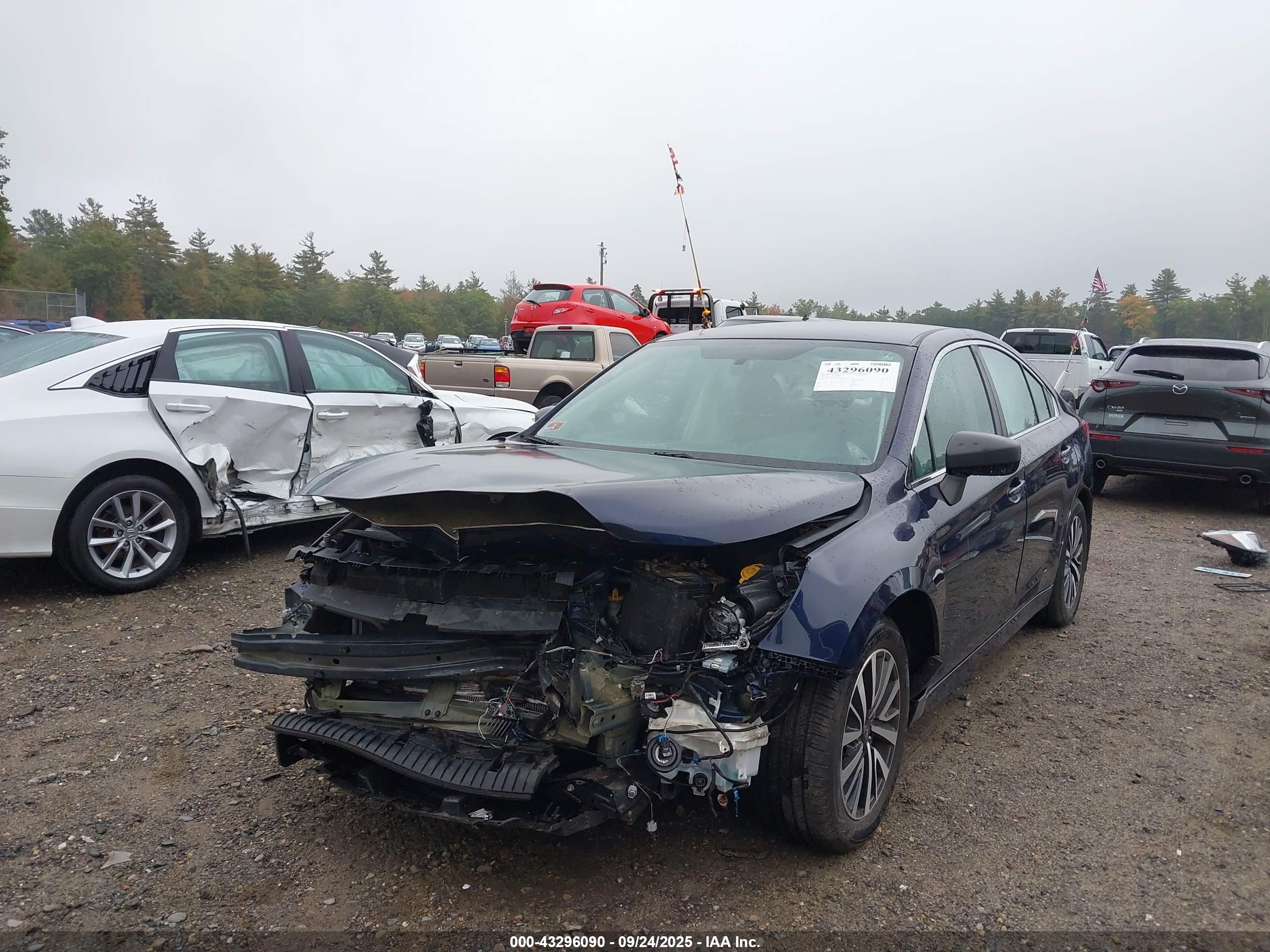 SUBARU LEGACY image 2