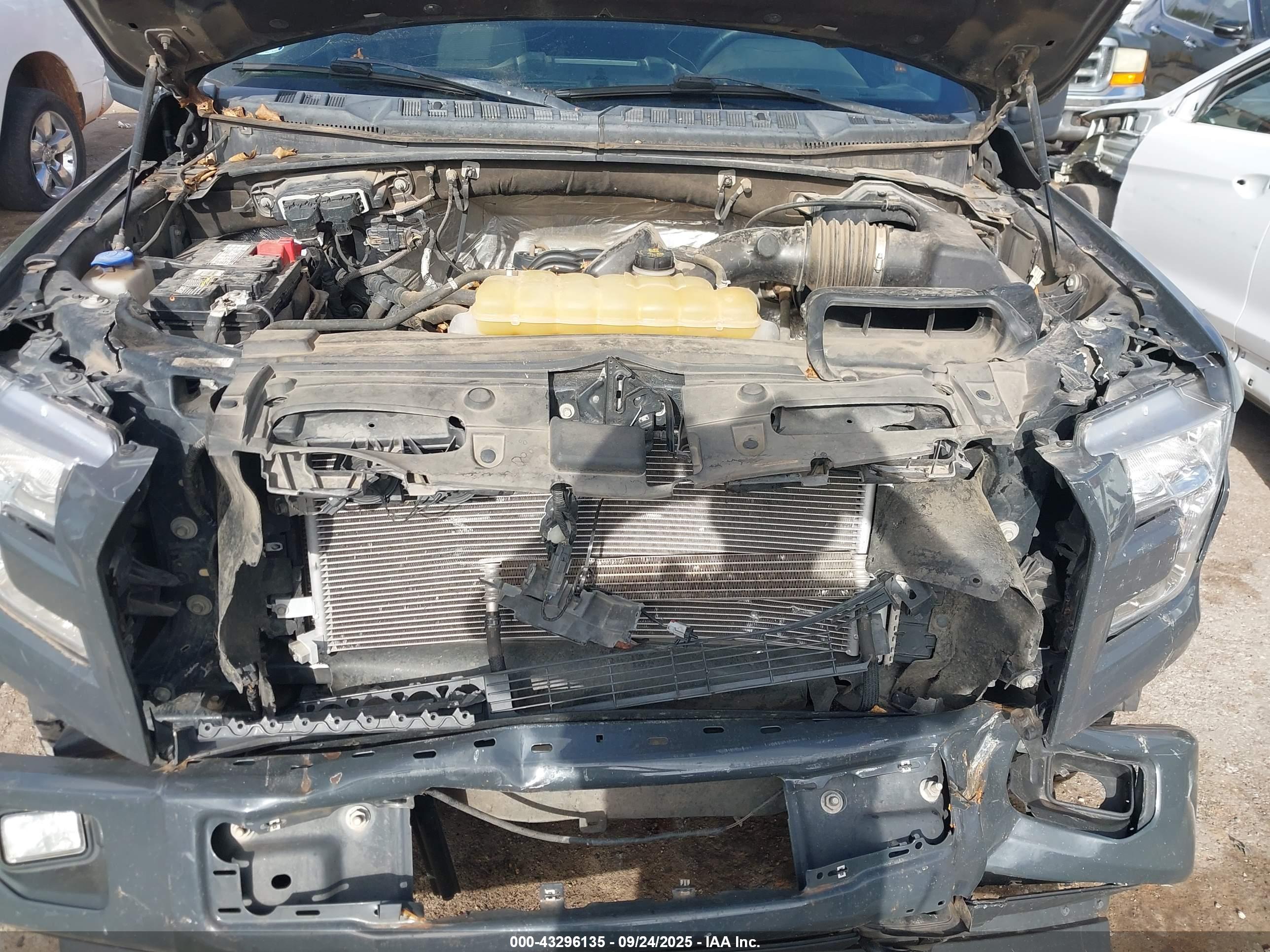 FORD F-150 image 10