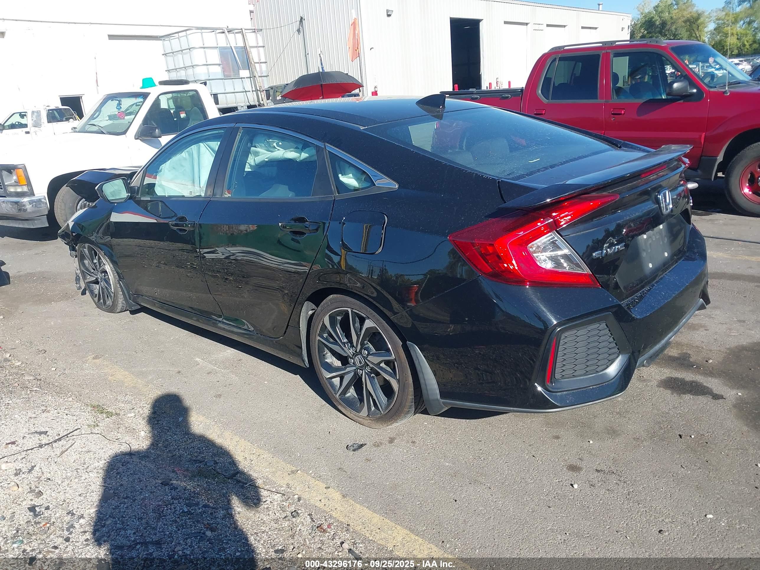 HONDA CIVIC image 3
