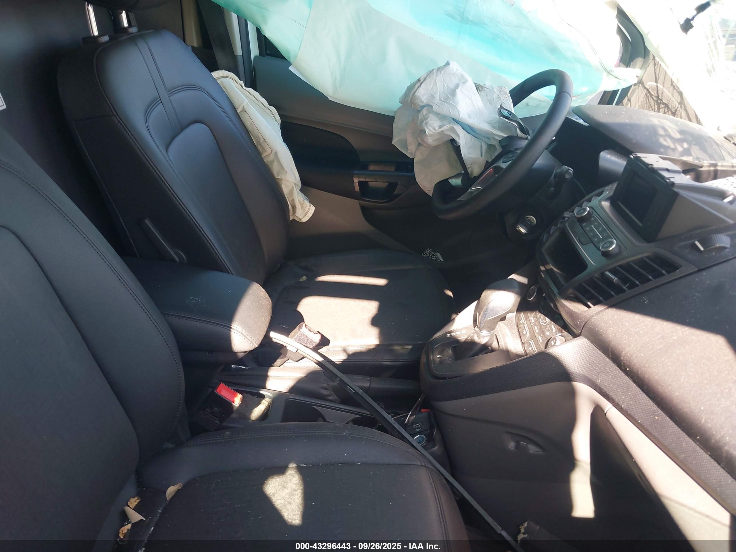 FORD TRANSIT image 5