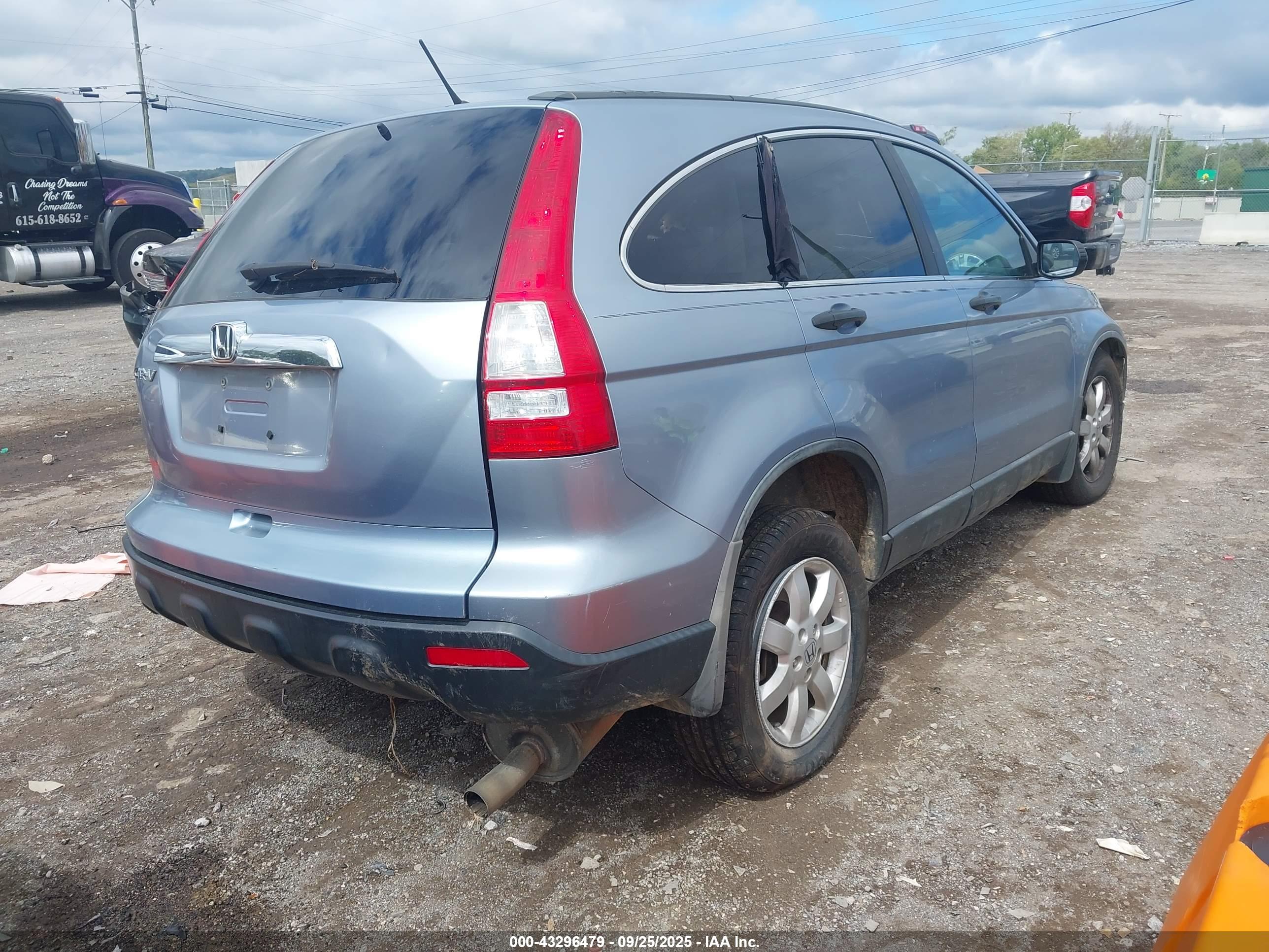 HONDA CR-V image 4