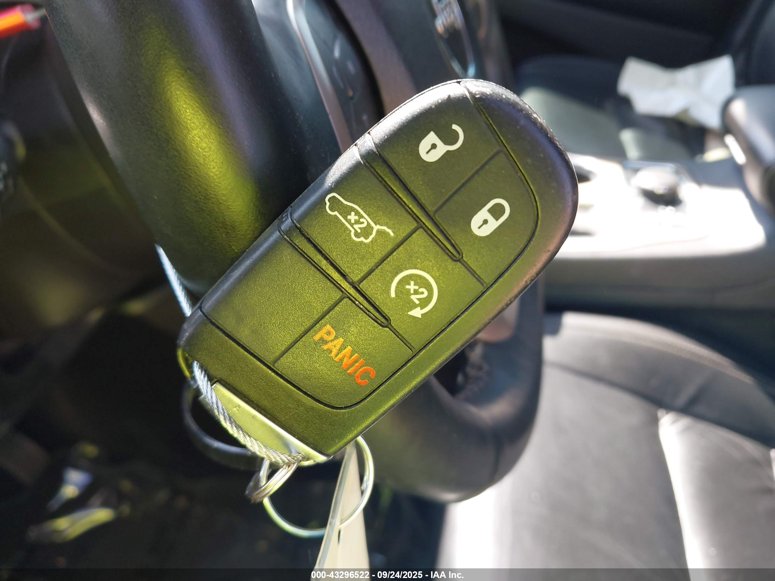 JEEP GRAND image 11