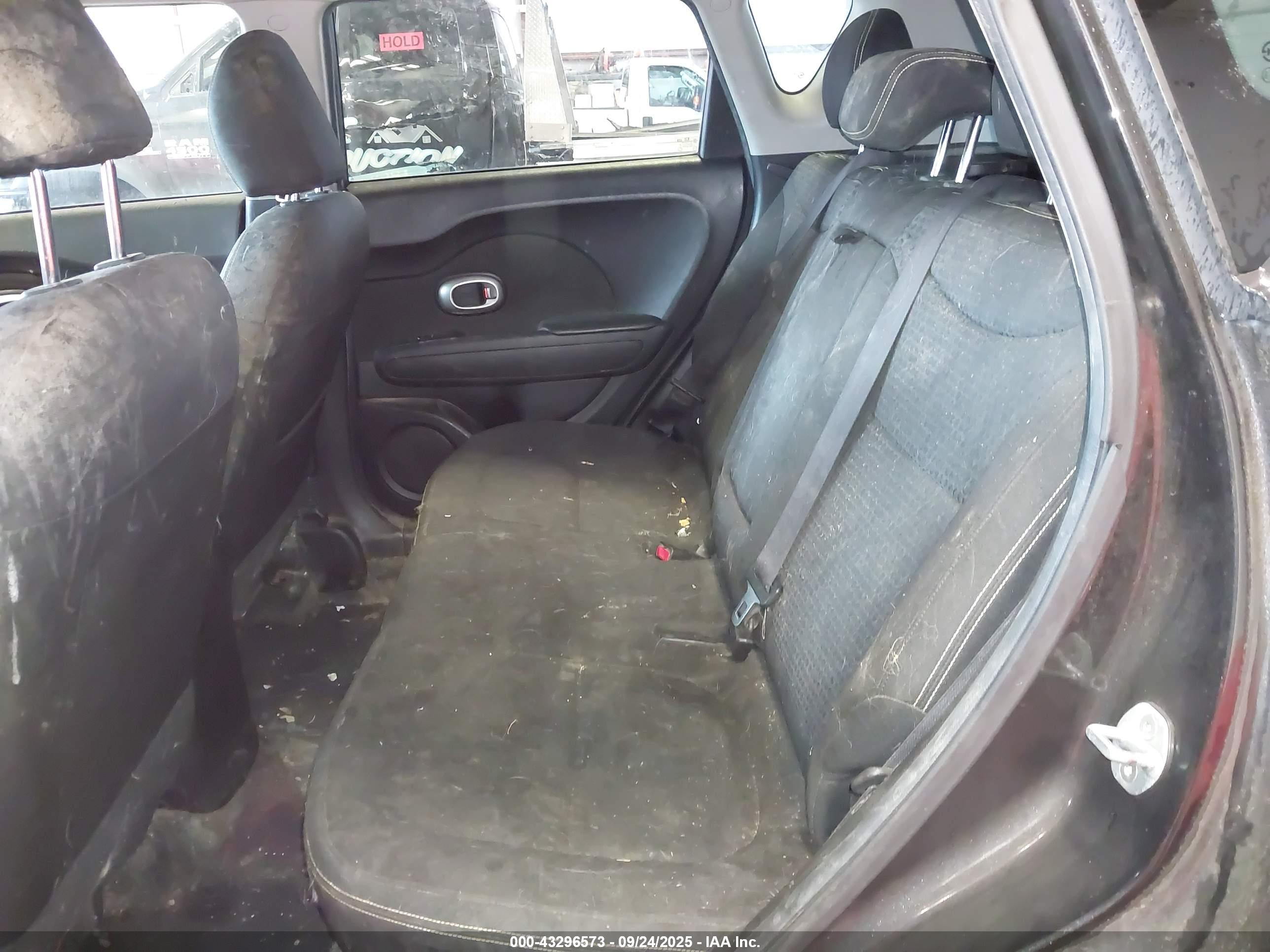 KIA SOUL image 8