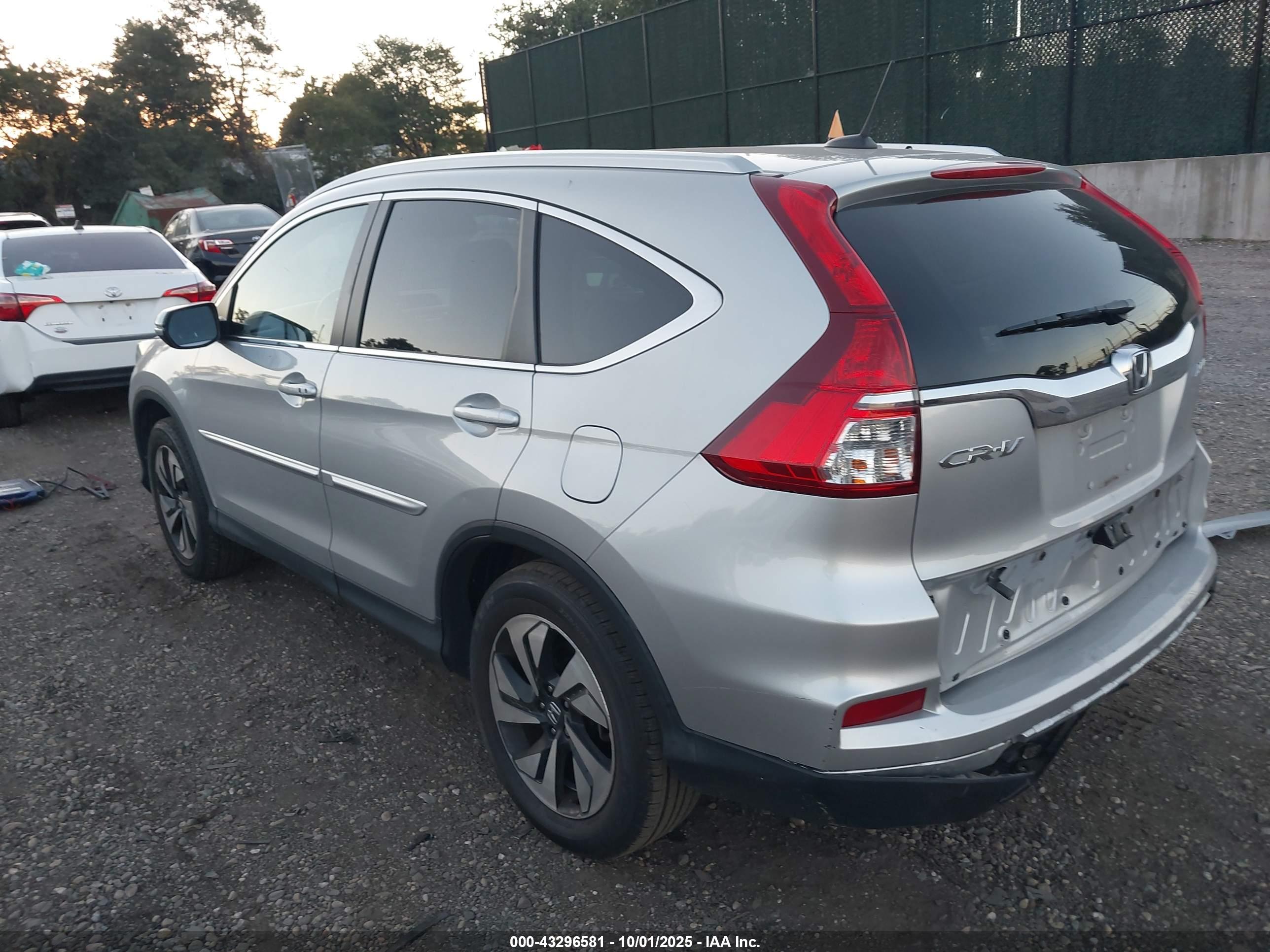 HONDA CR-V image 3