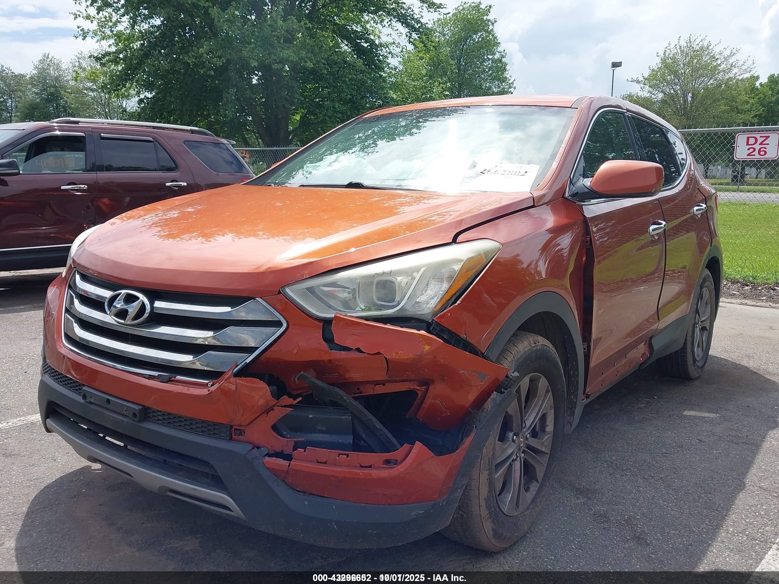 HYUNDAI SANTA image 2