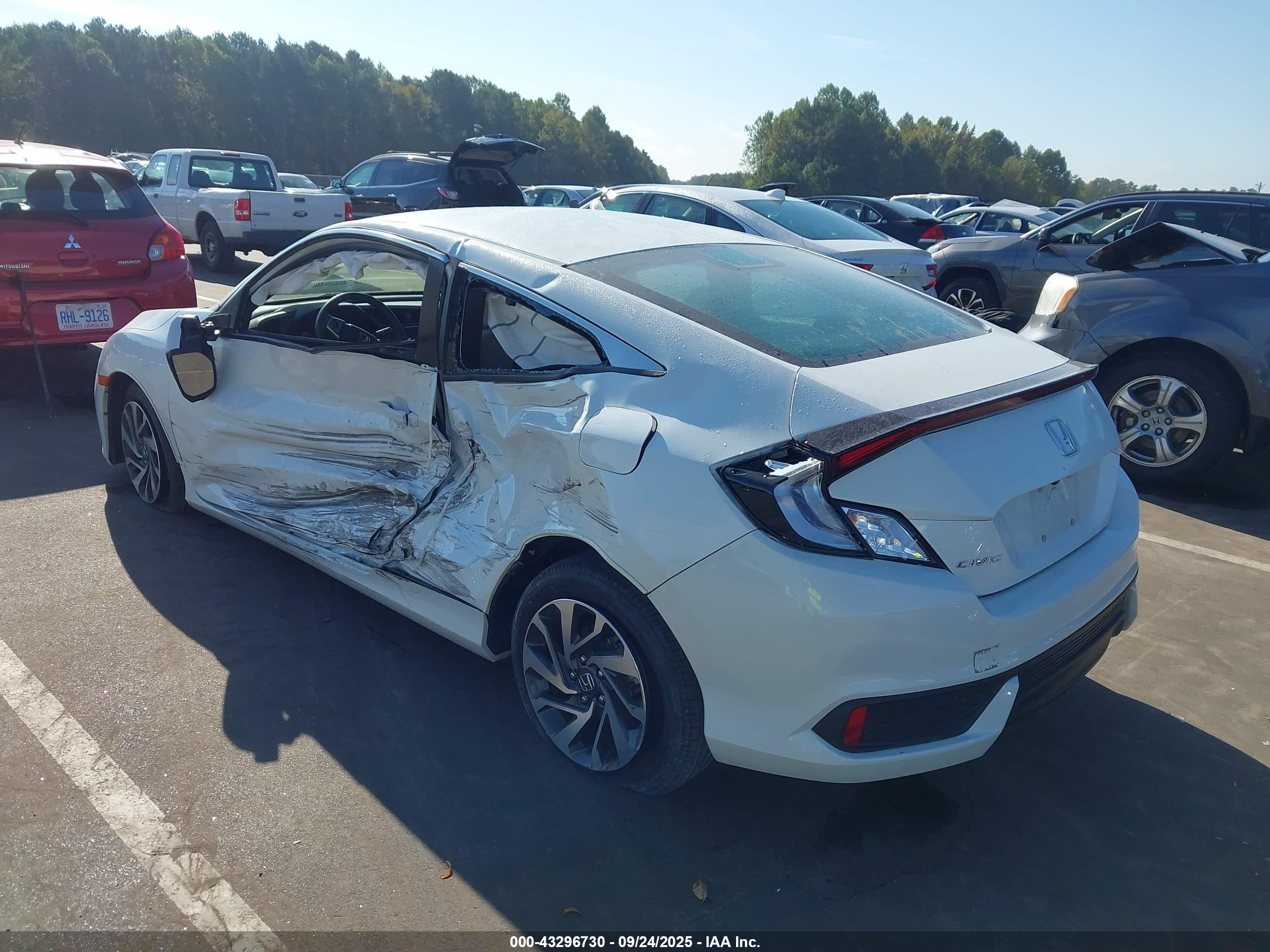 HONDA CIVIC image 3