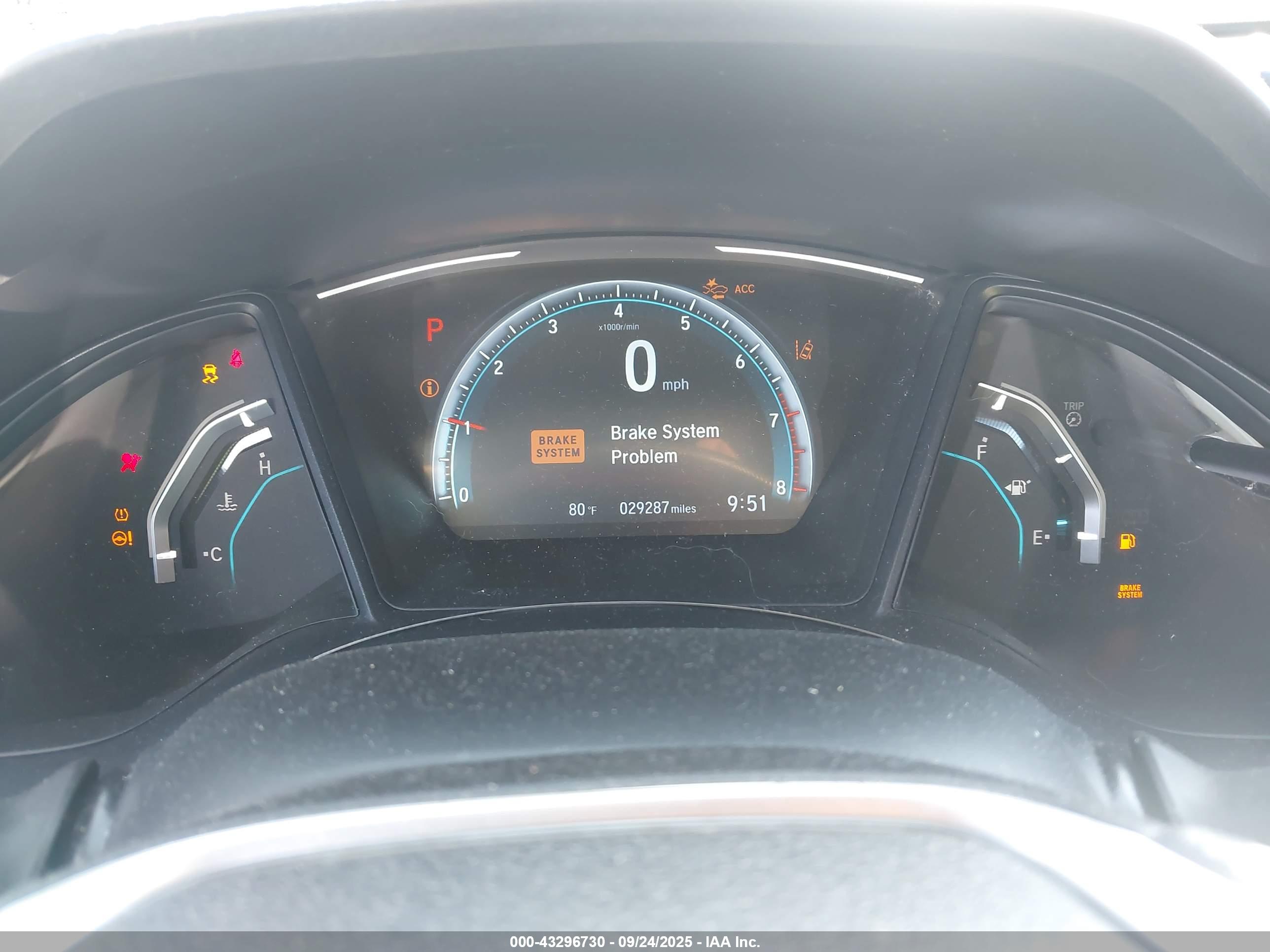 HONDA CIVIC image 7