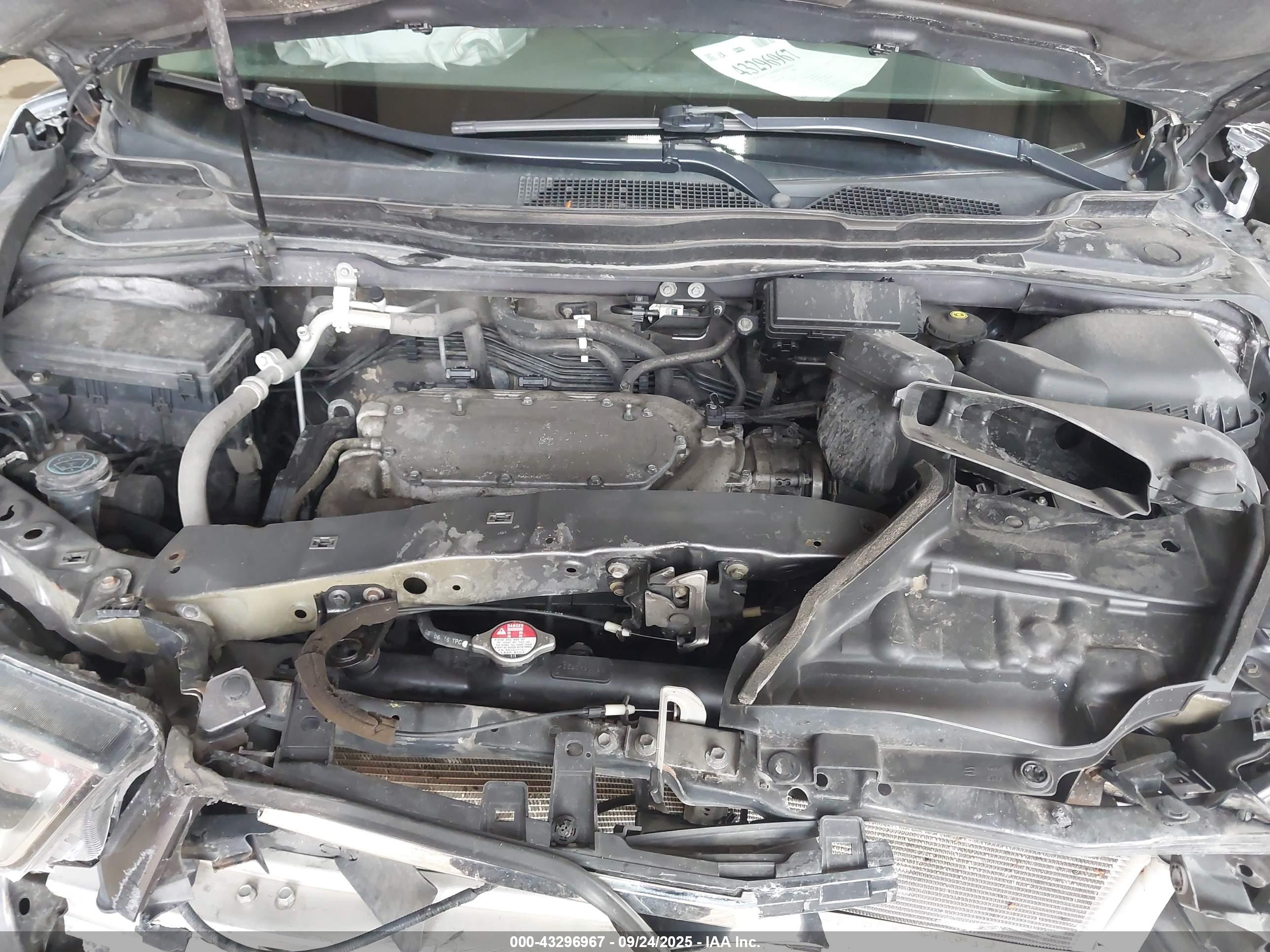 ACURA MDX image 10