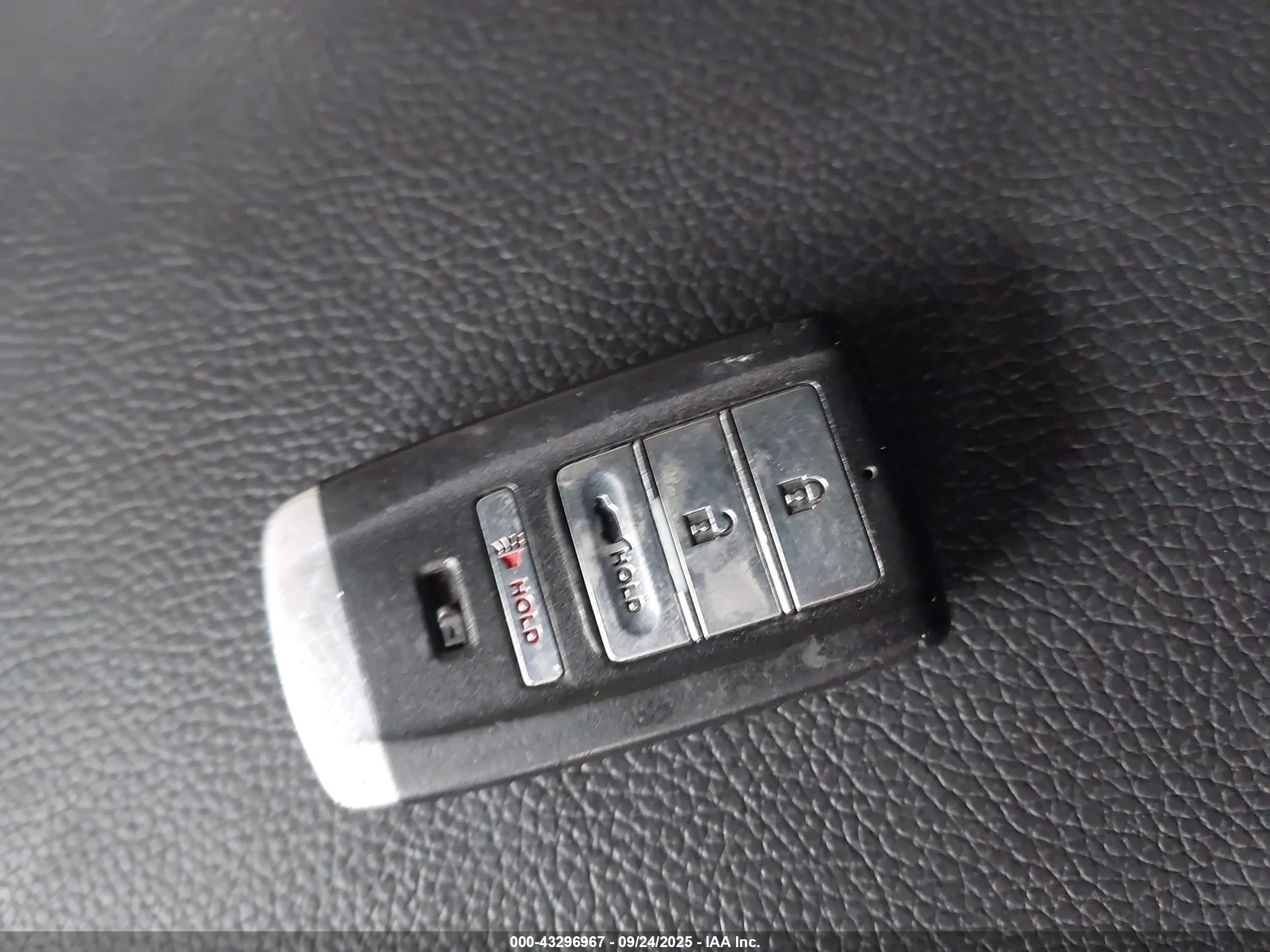 ACURA MDX image 11