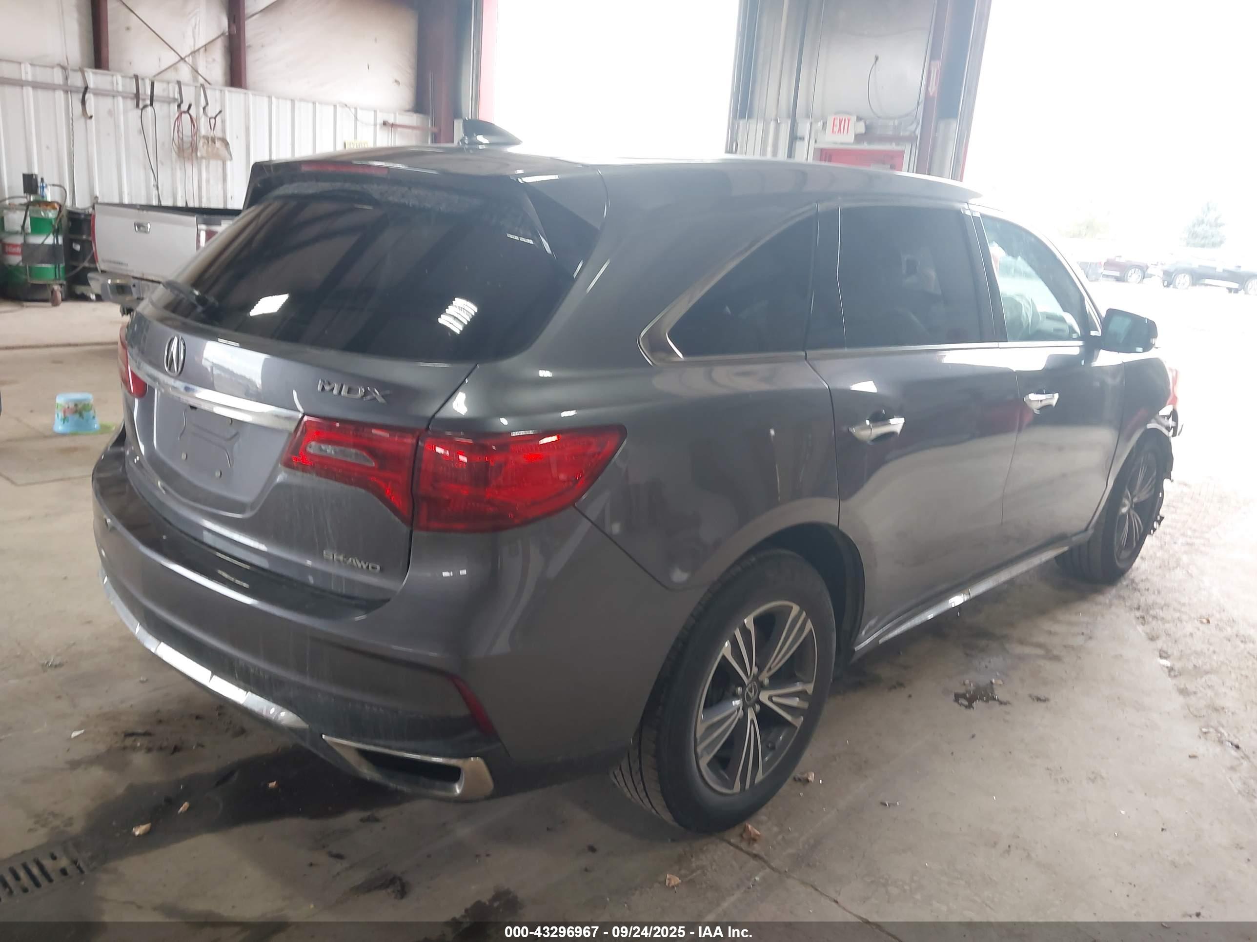ACURA MDX image 4