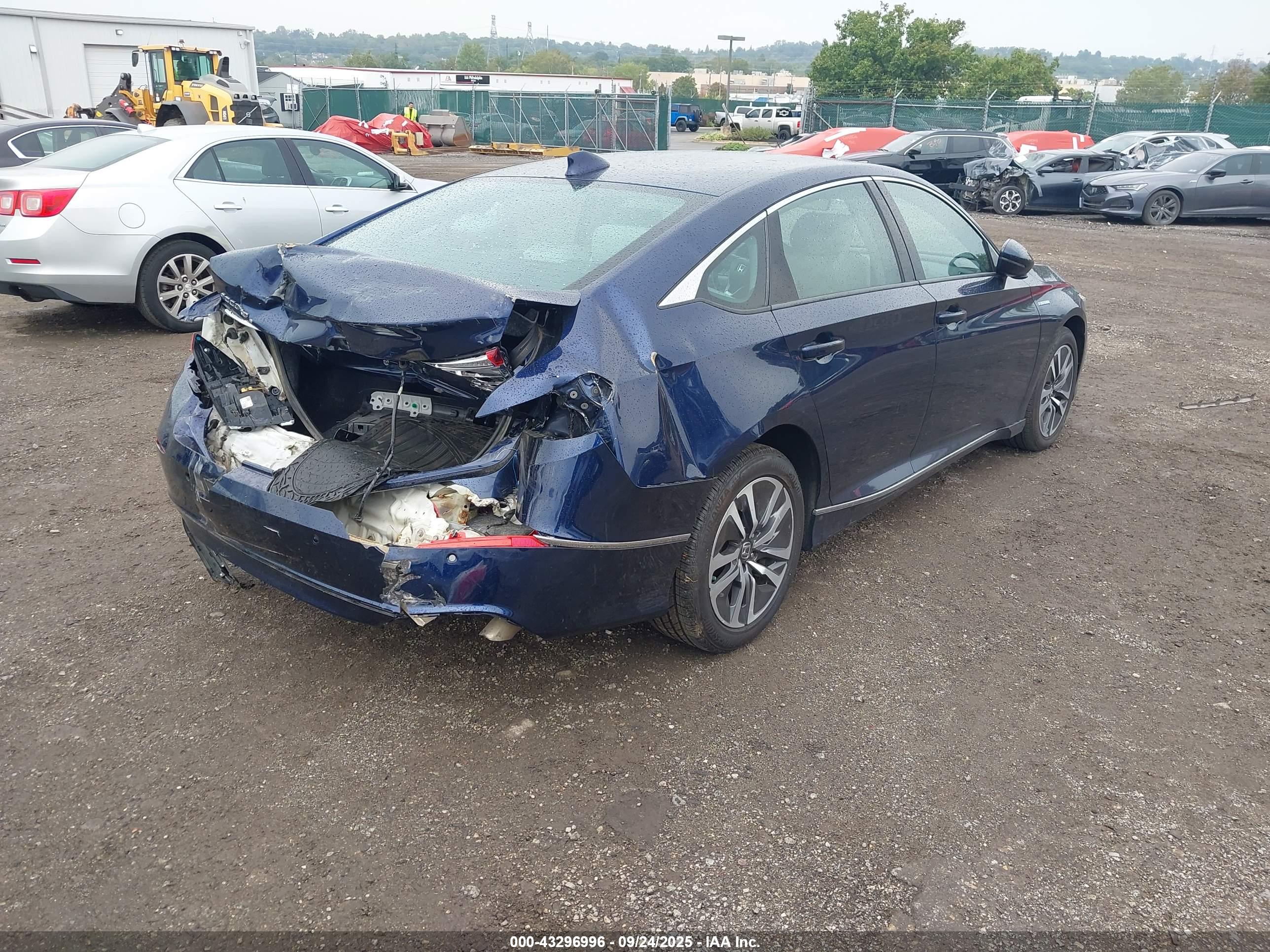 HONDA ACCORD image 4