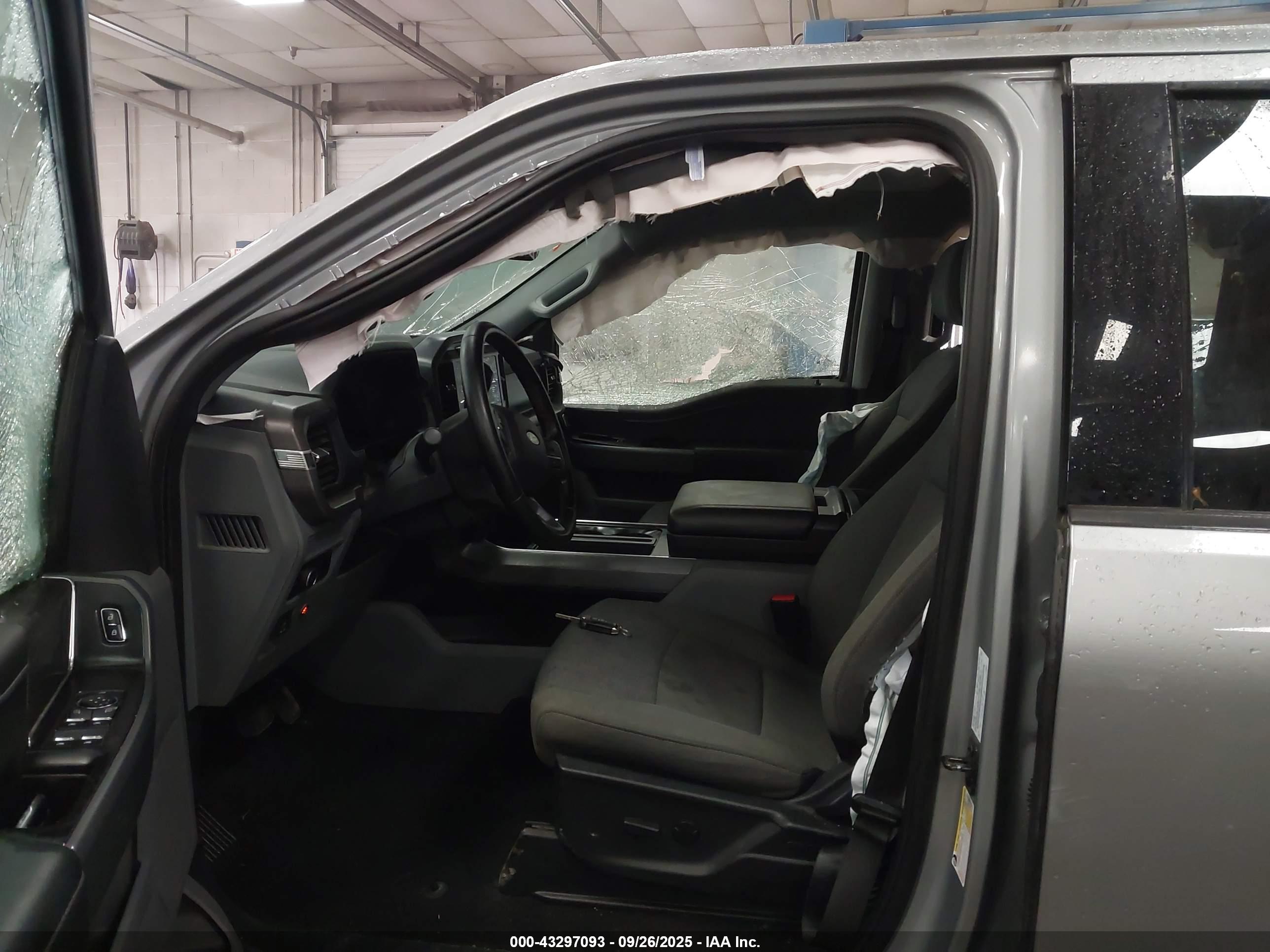 FORD F-150 image 5