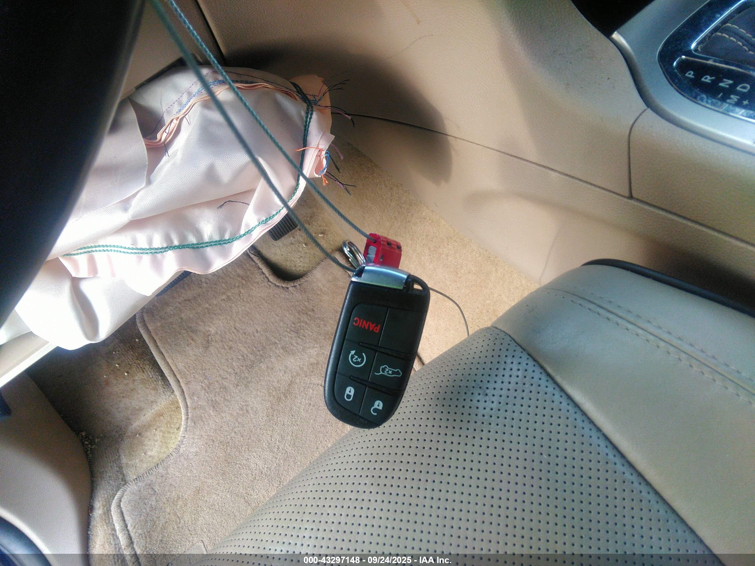 JEEP GRAND image 11