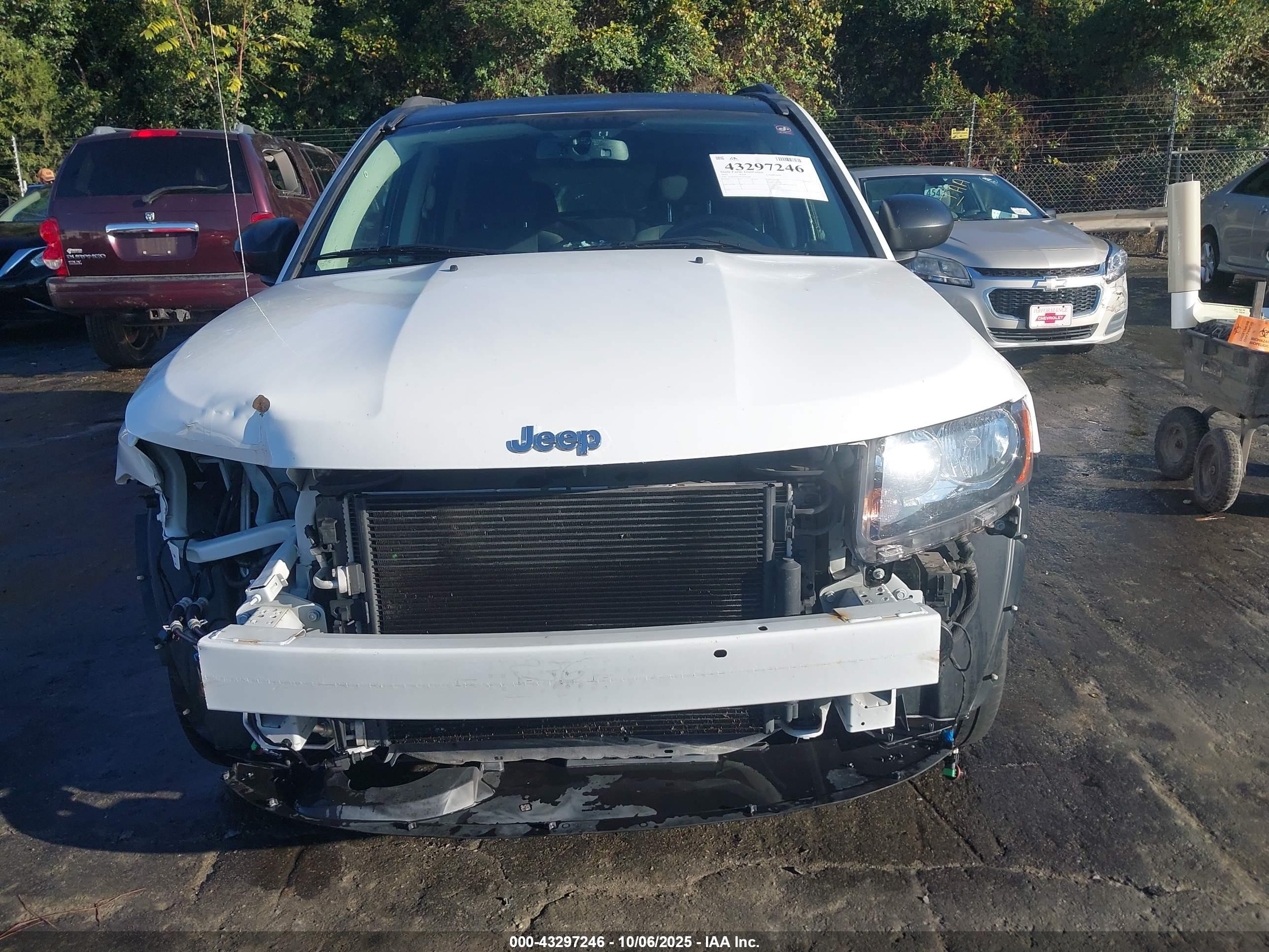 JEEP COMPASS image 6