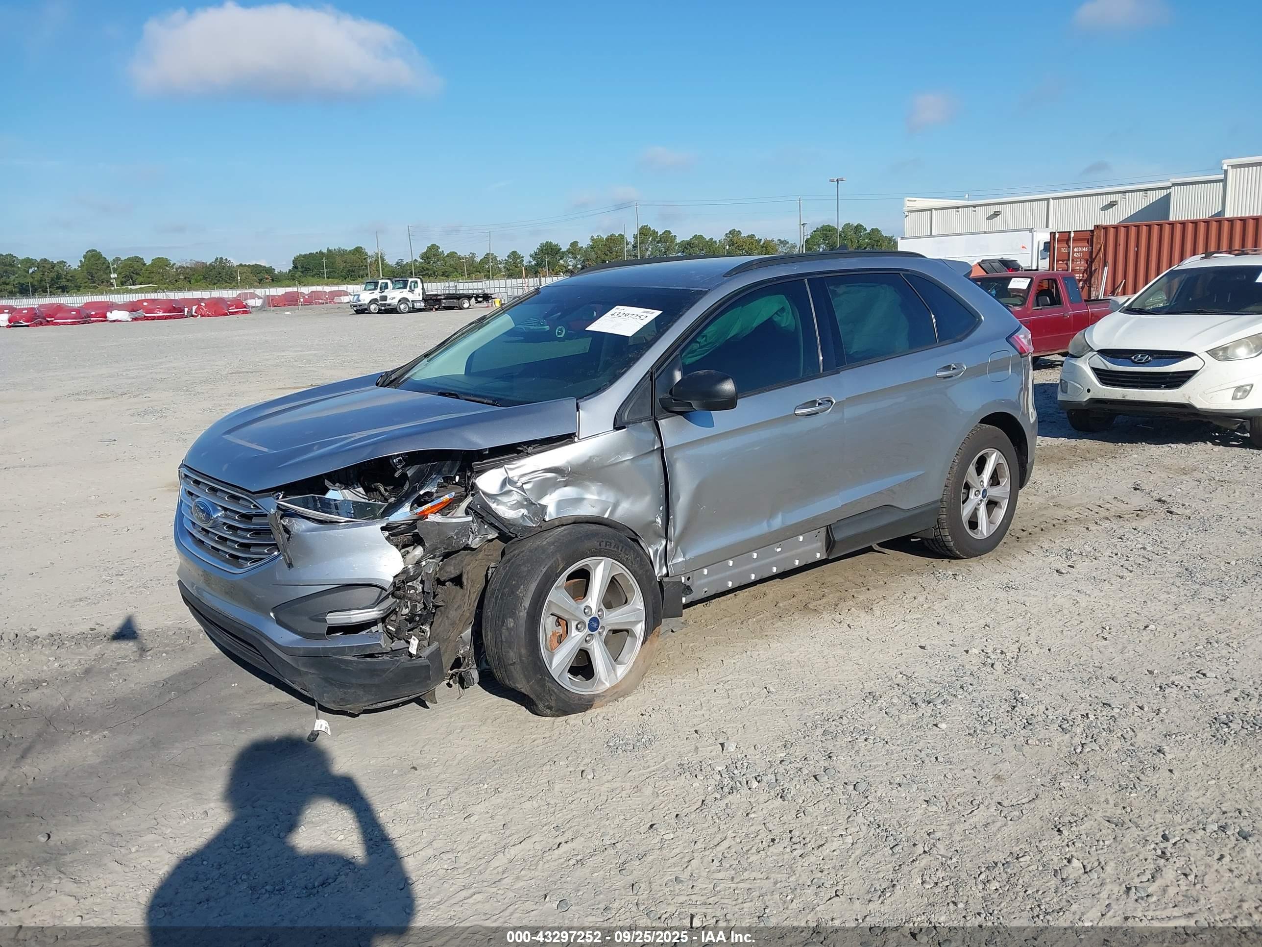 FORD EDGE image 2