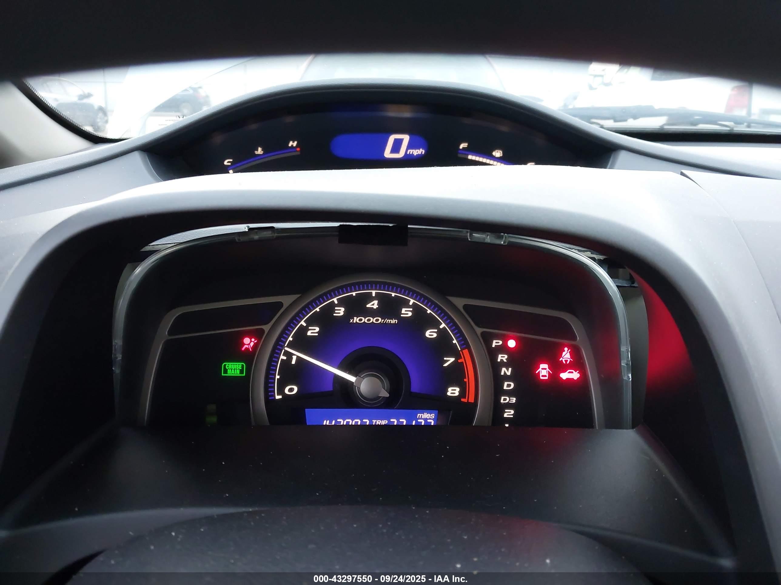 HONDA CIVIC image 7