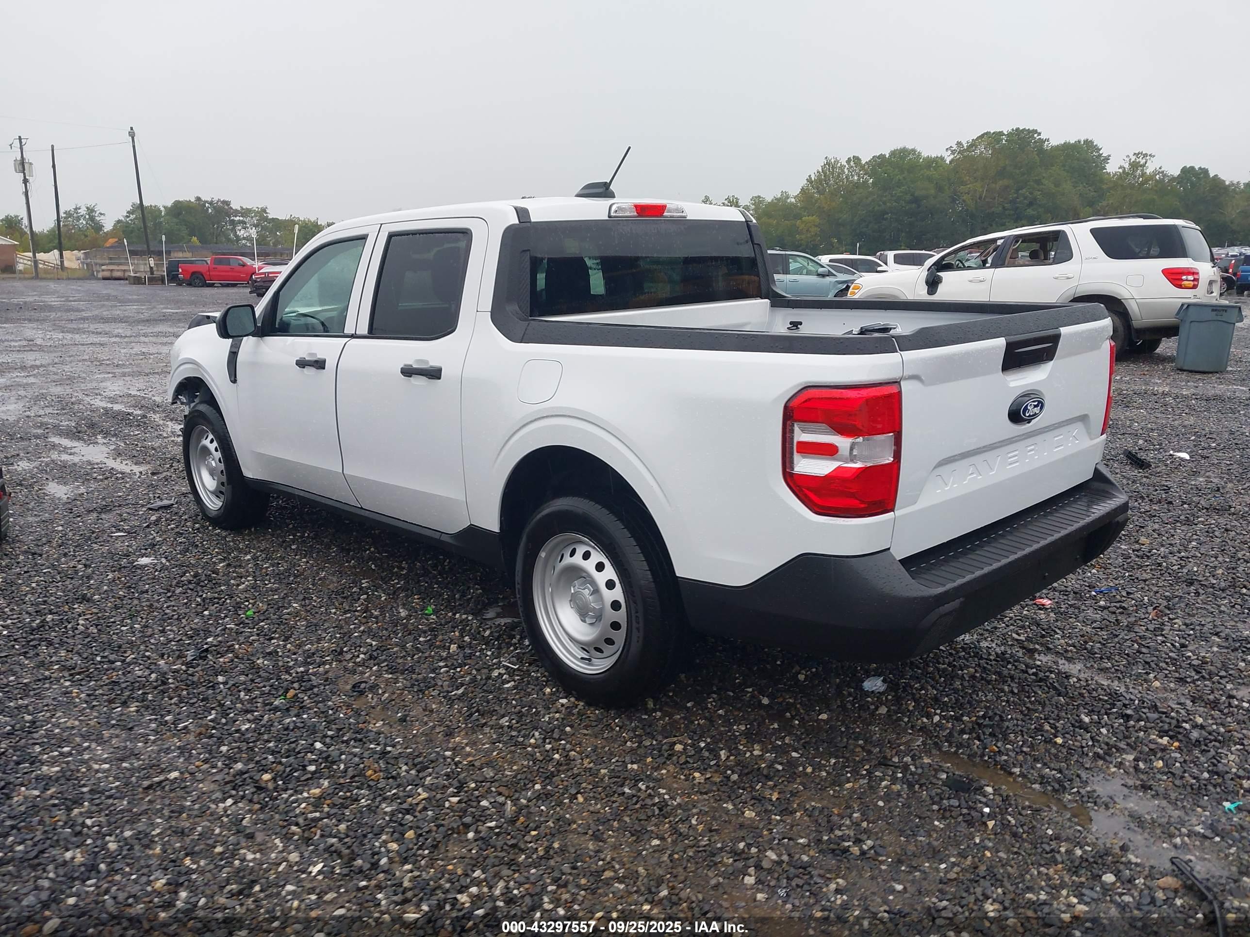 FORD MAVERICK image 3