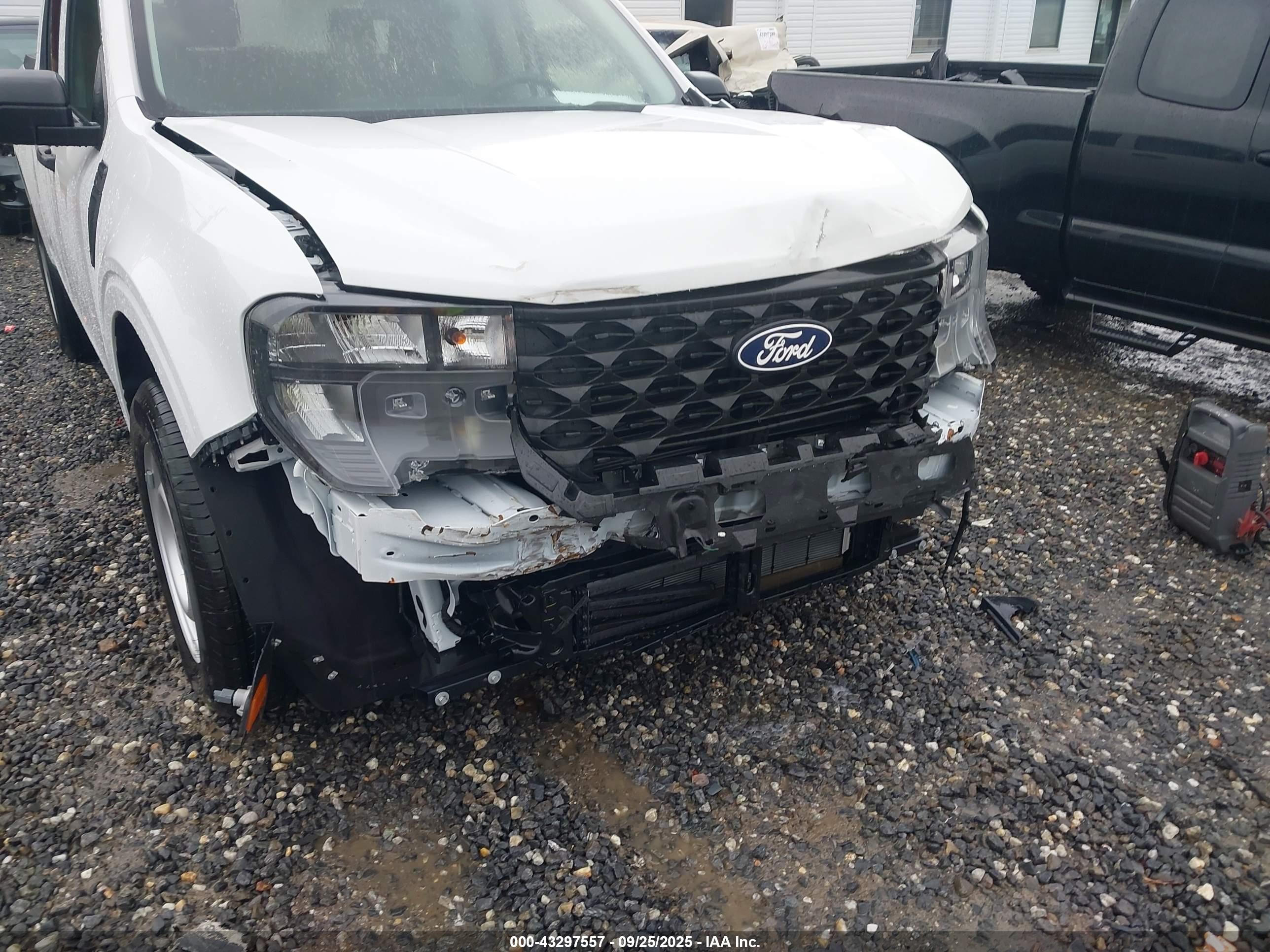 FORD MAVERICK image 6
