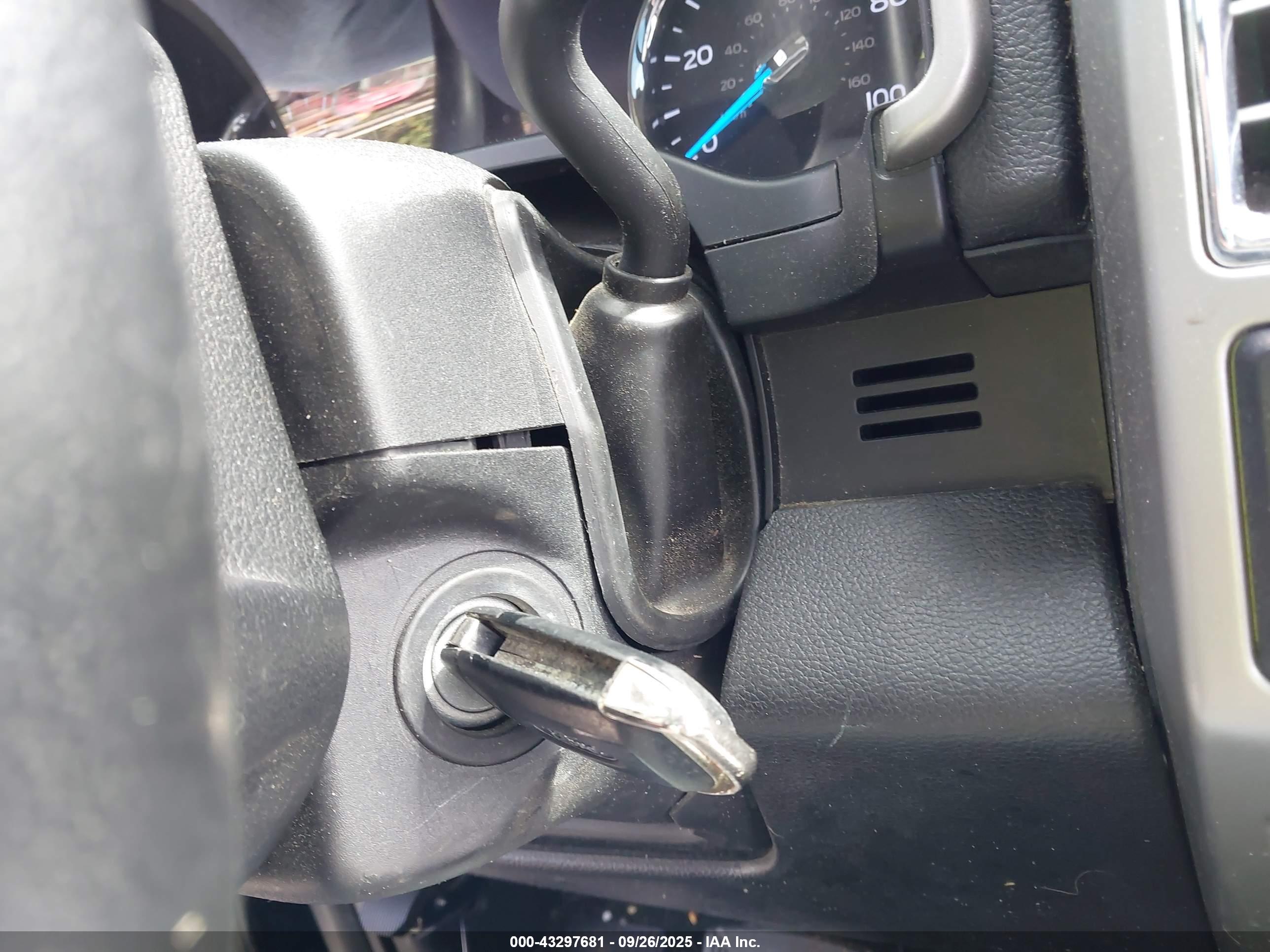 FORD F-250 image 11