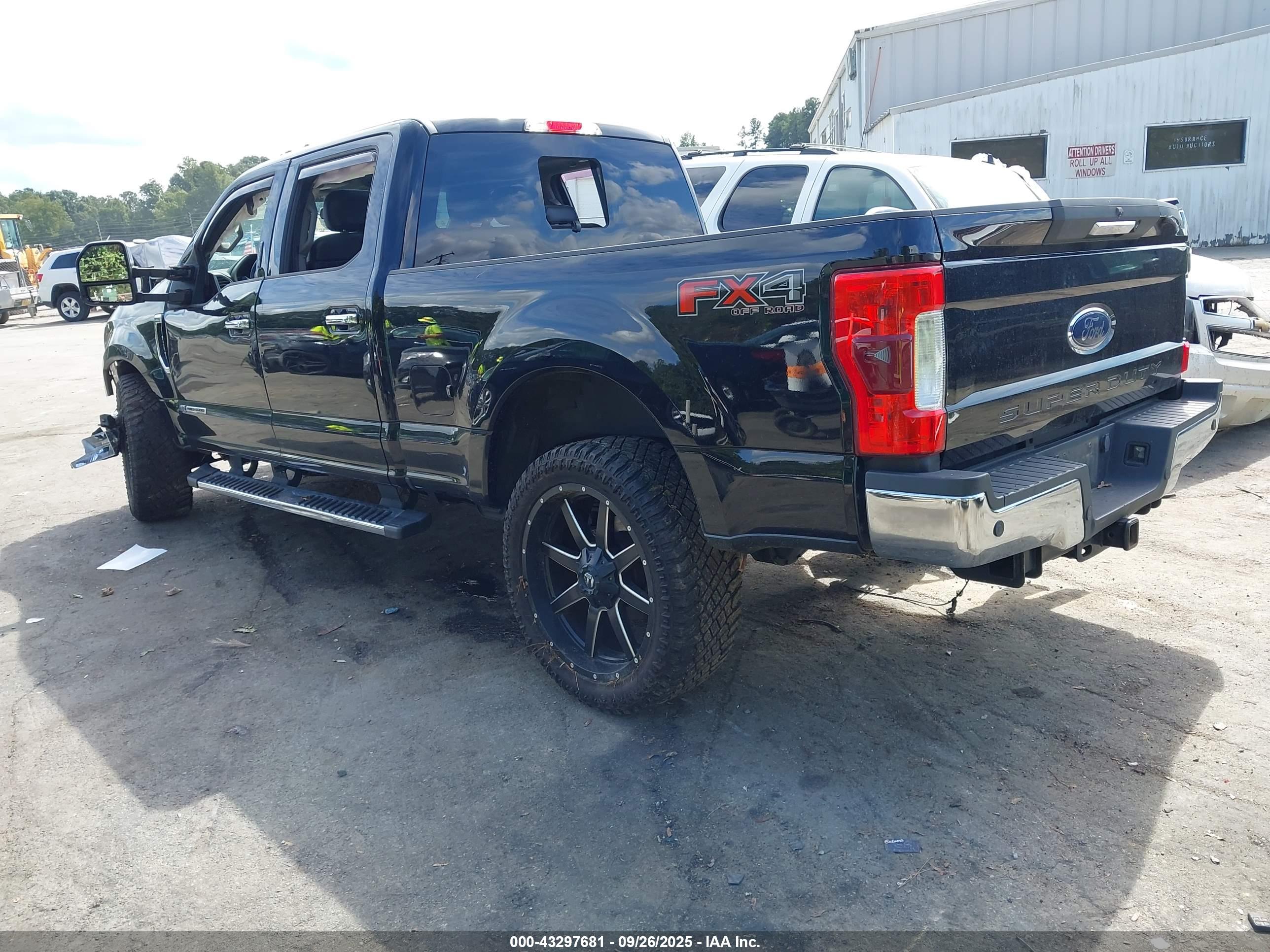 FORD F-250 image 3