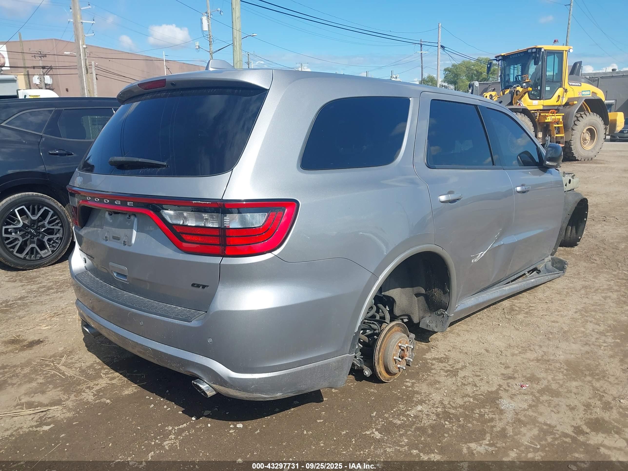 DODGE DURANGO image 4