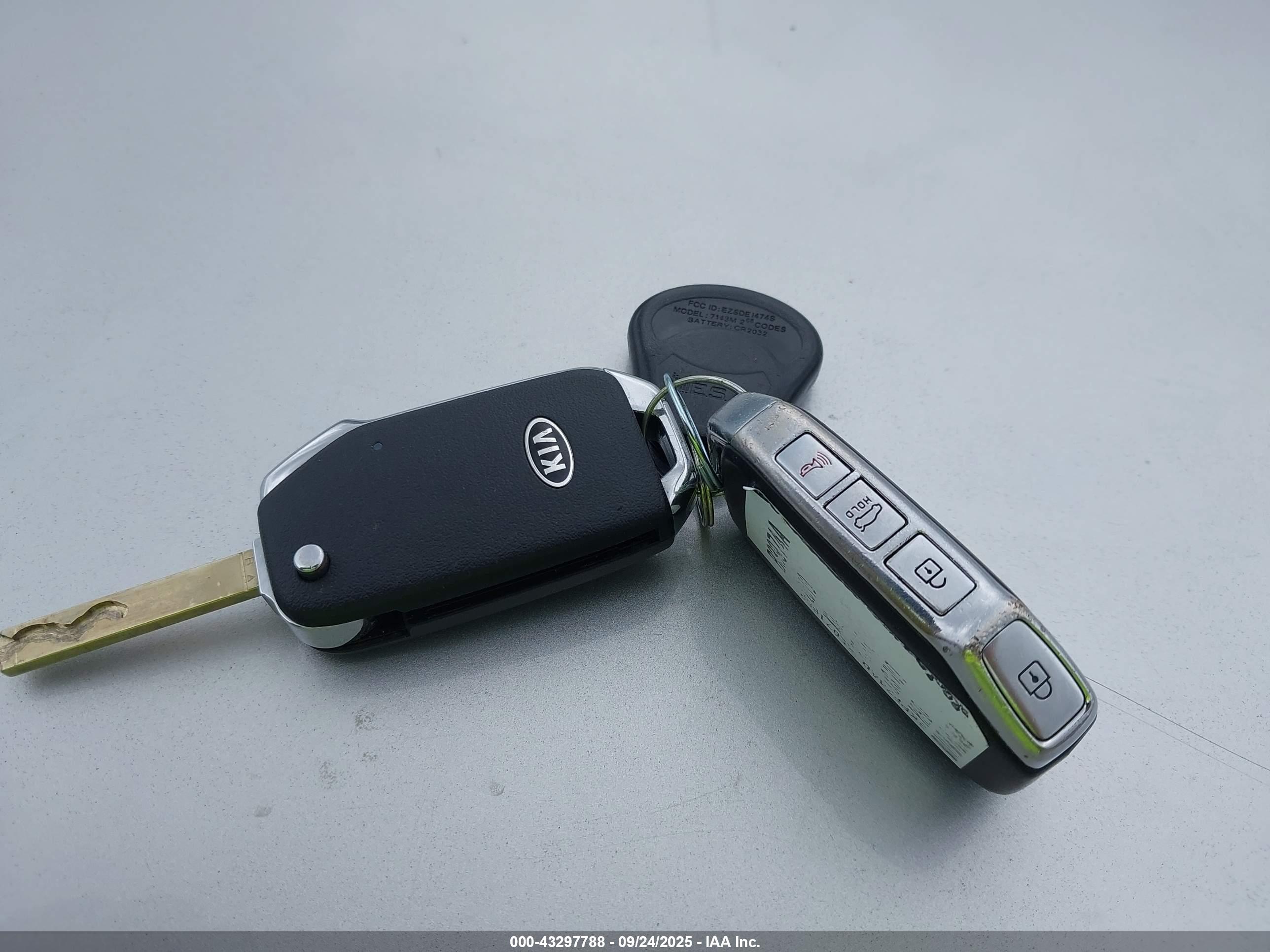 KIA FORTE image 11