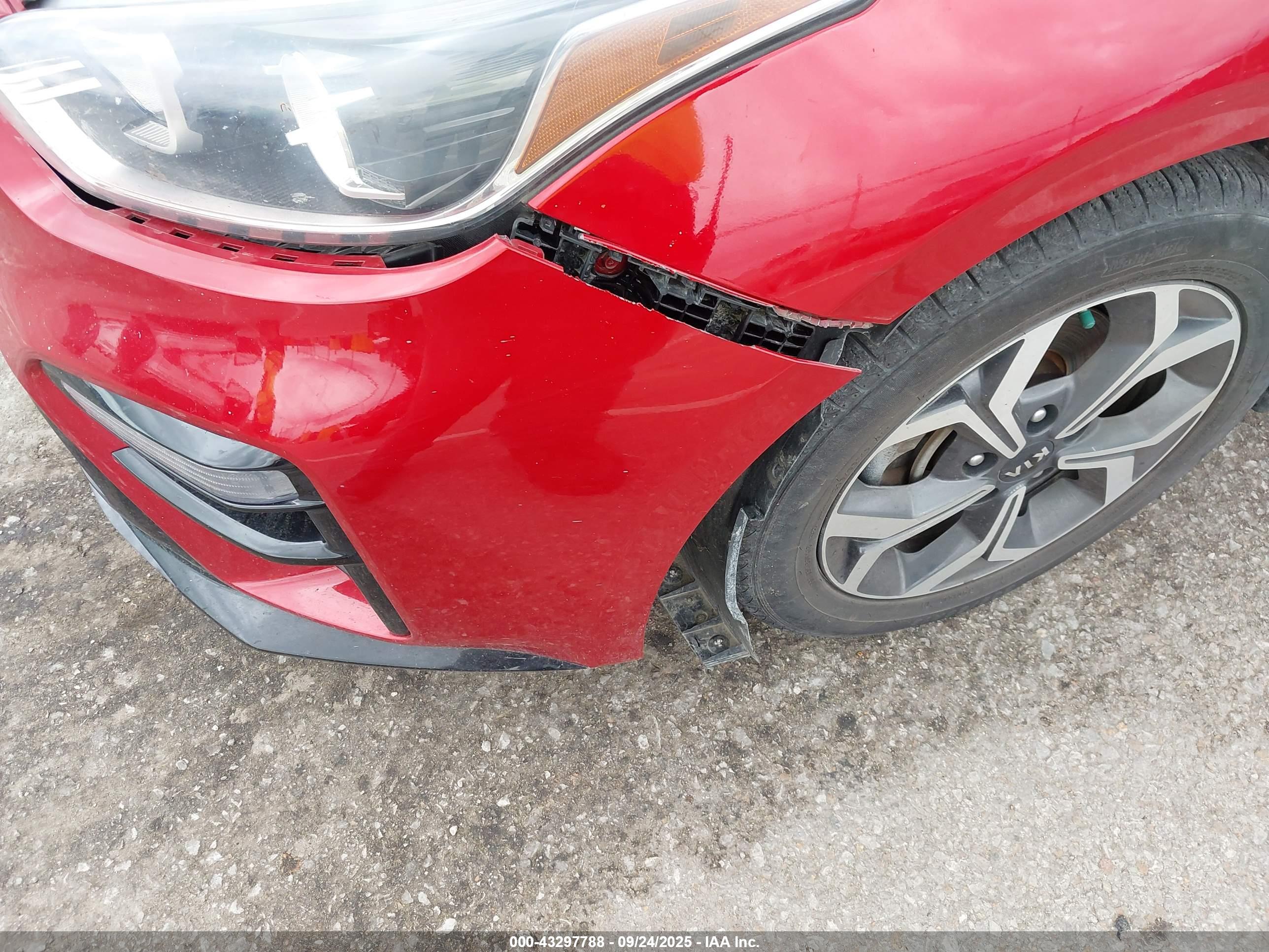 KIA FORTE image 6