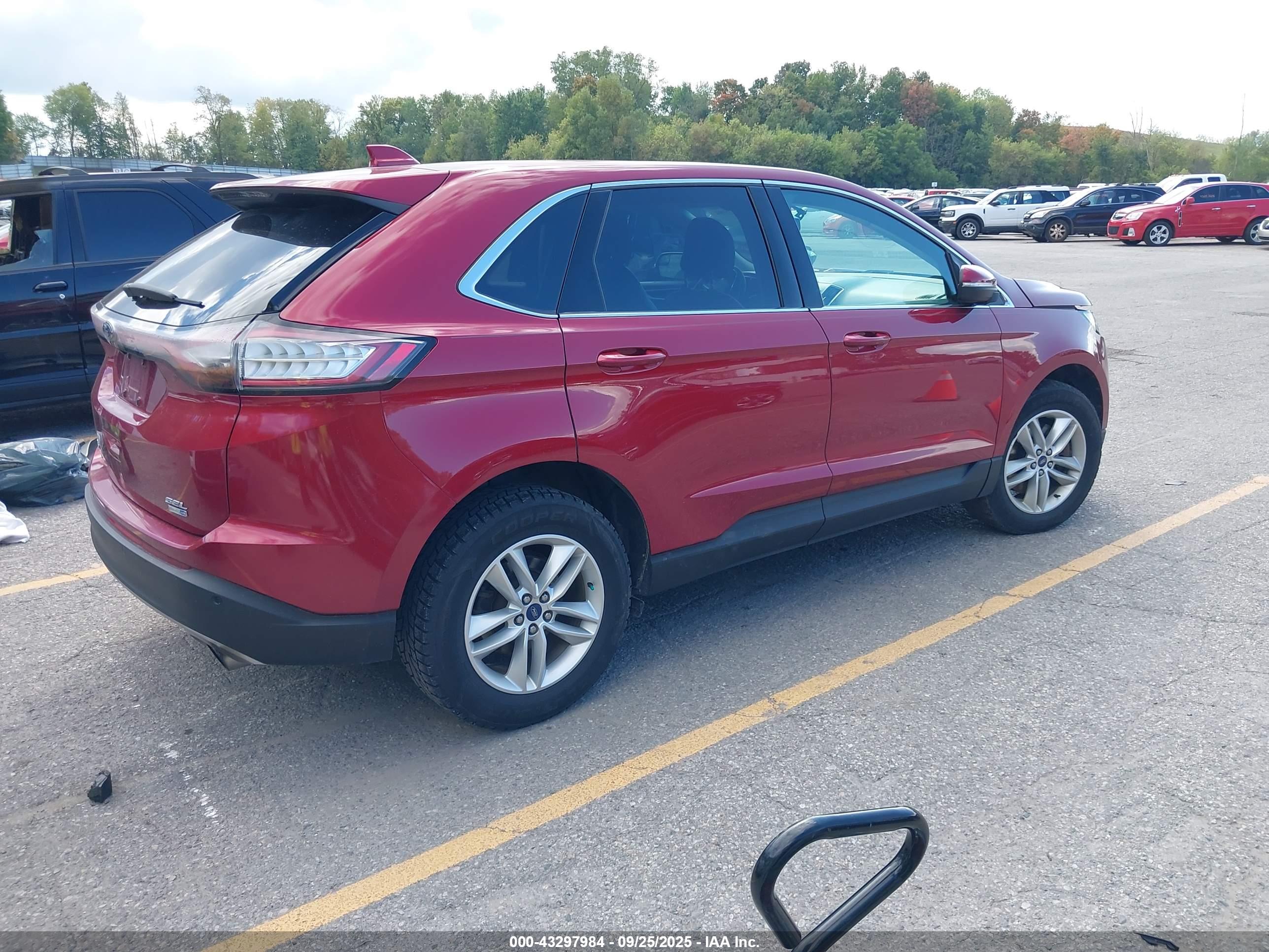 FORD EDGE image 4