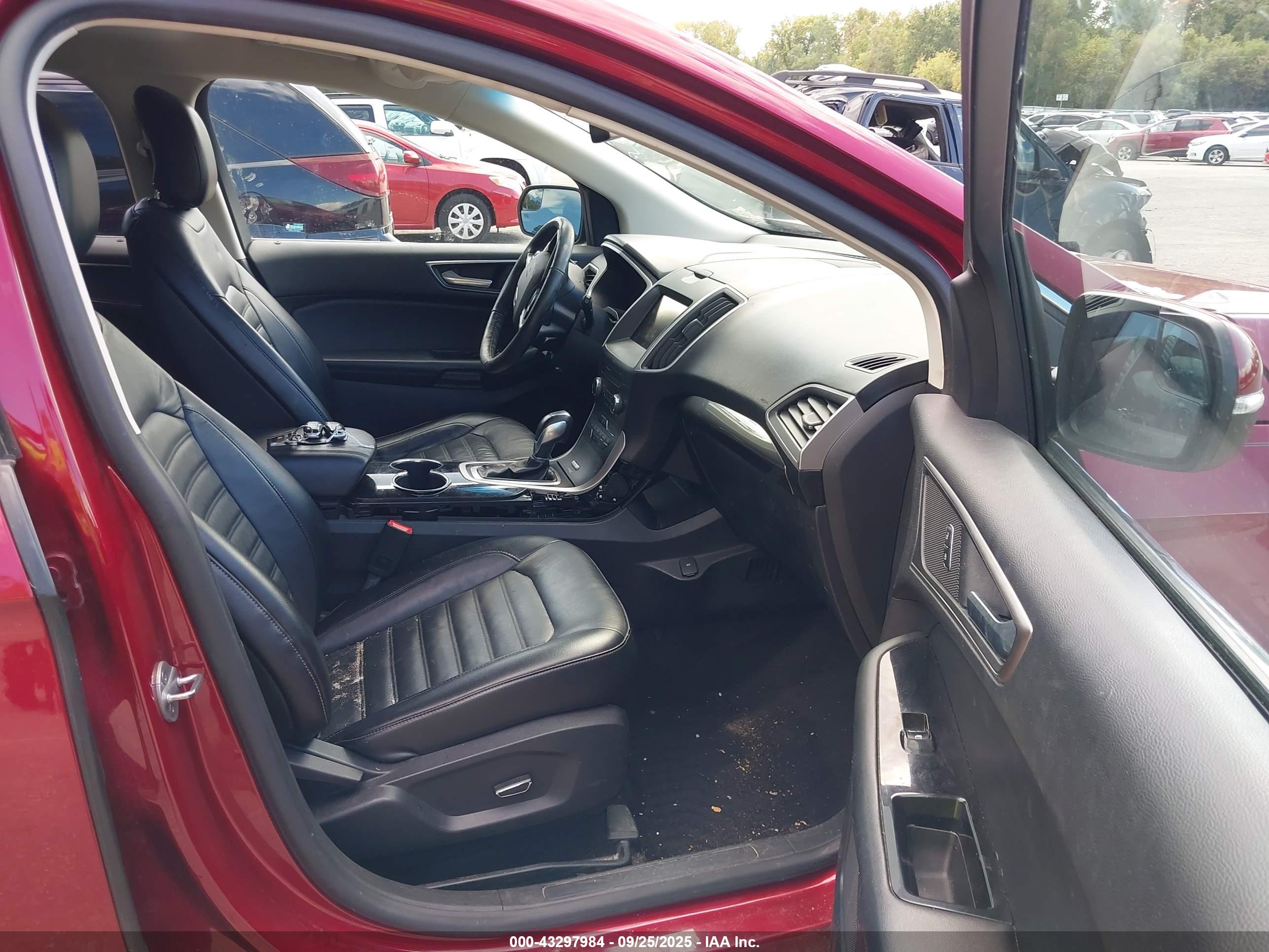 FORD EDGE image 5