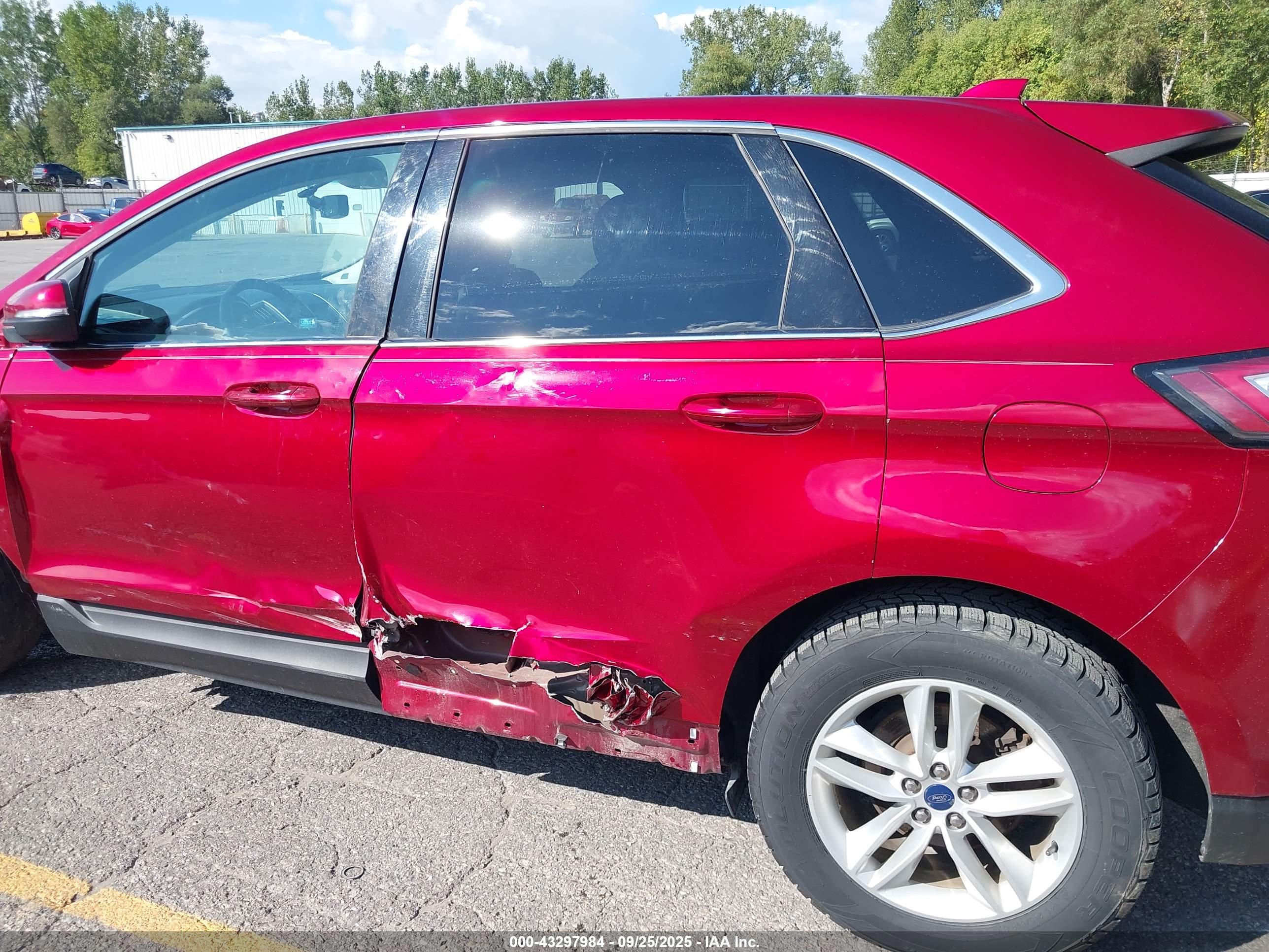 FORD EDGE image 6