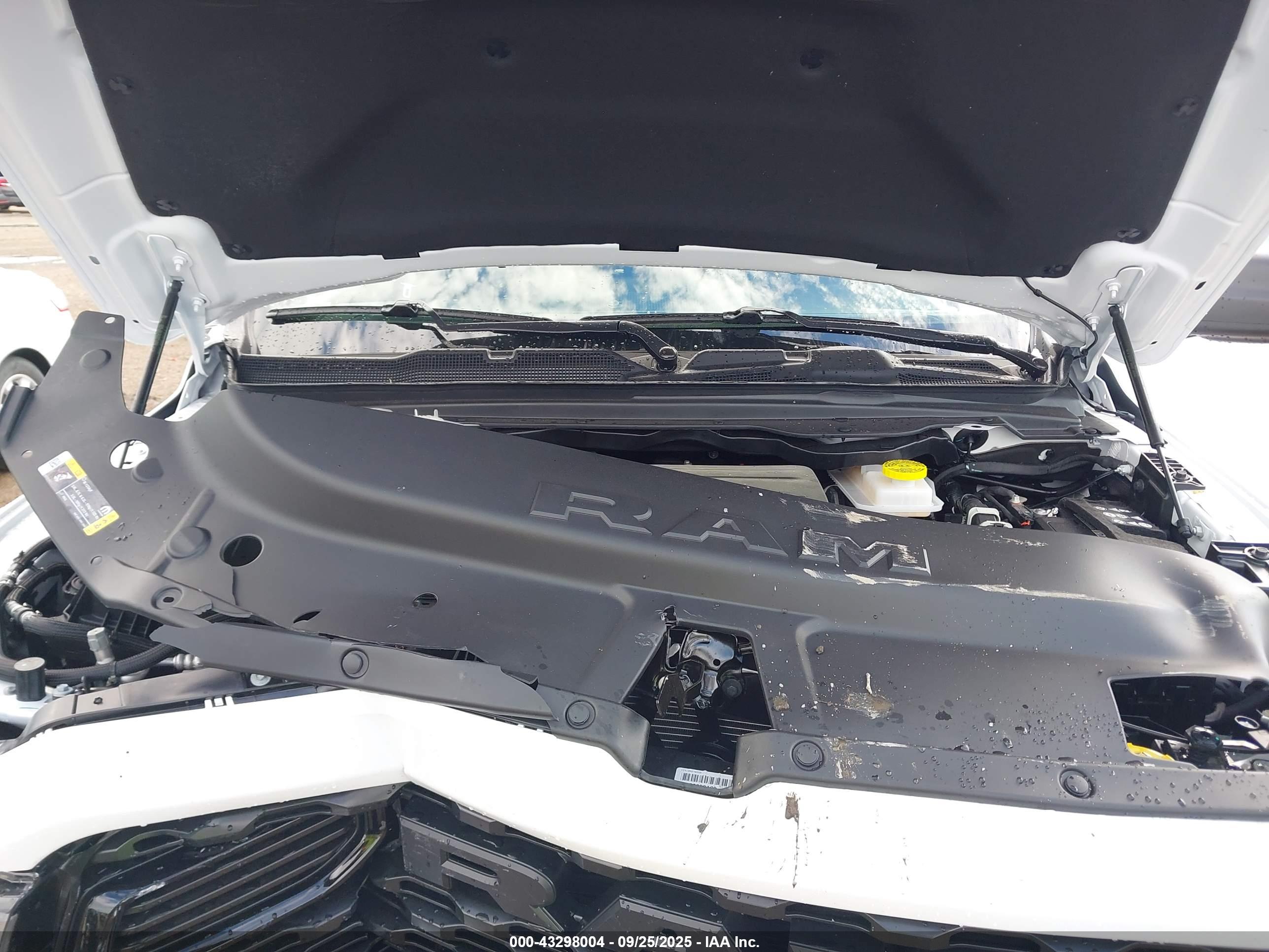 RAM 1500 image 10