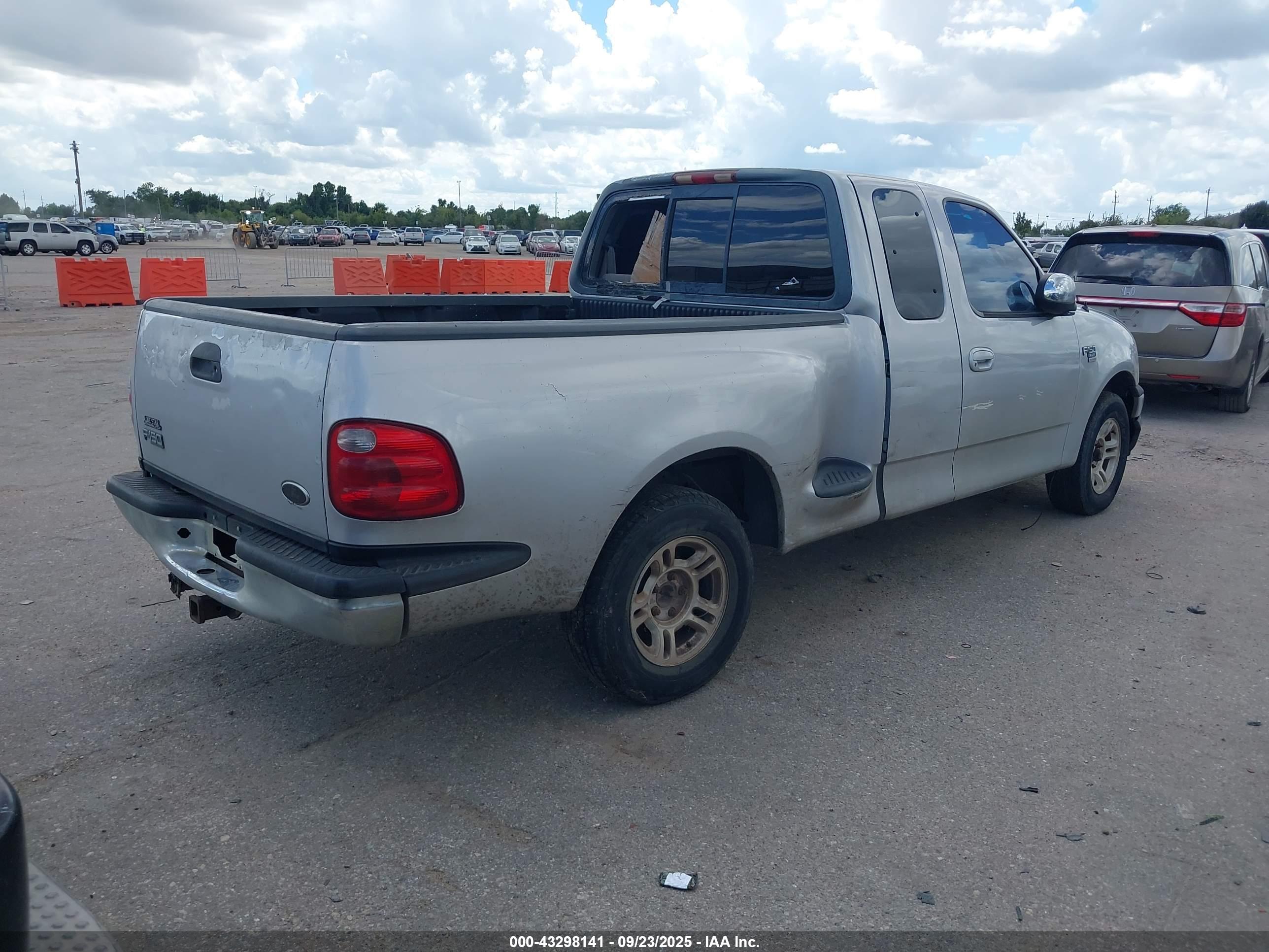 FORD F-150 image 4