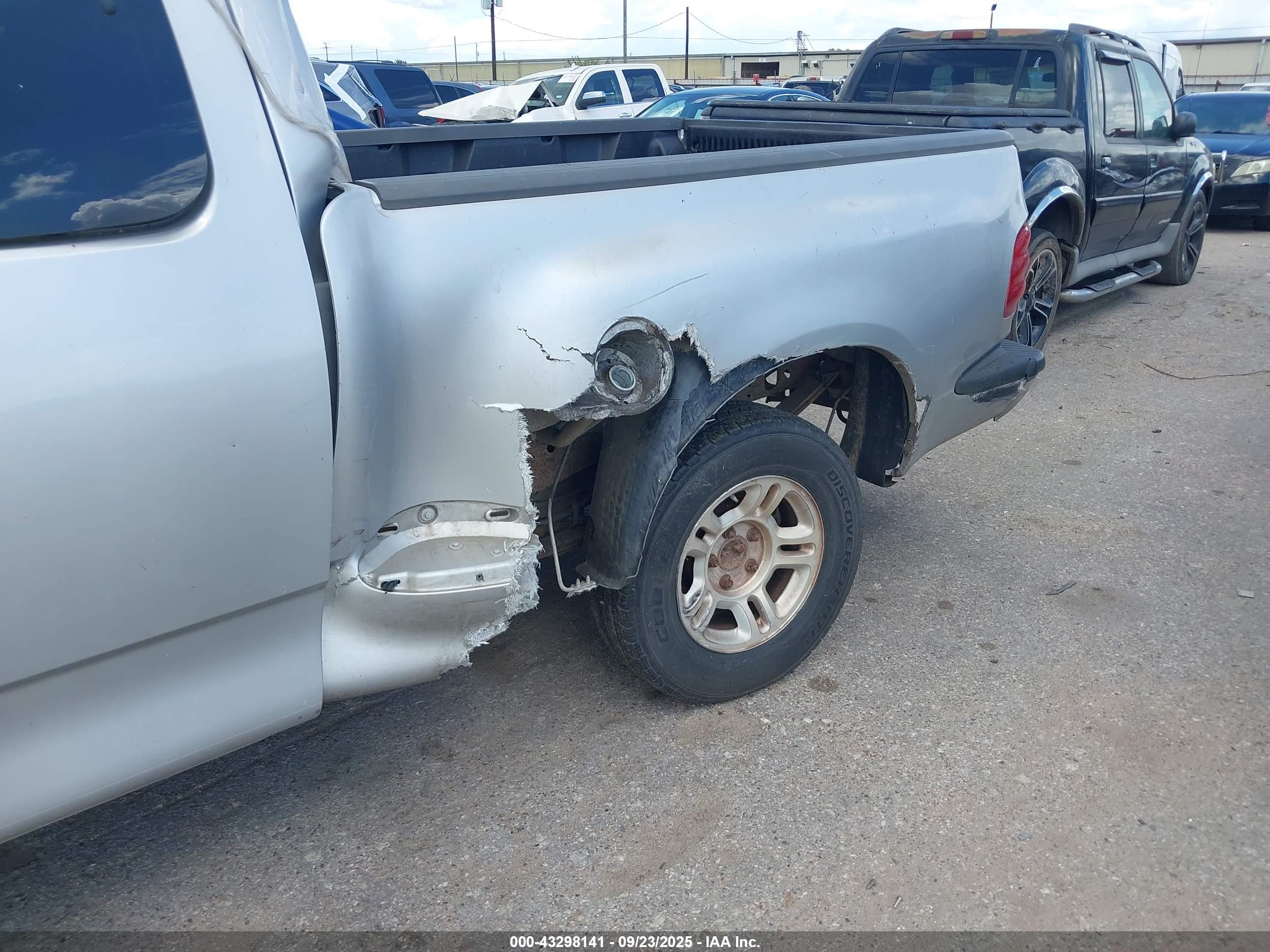 FORD F-150 image 6