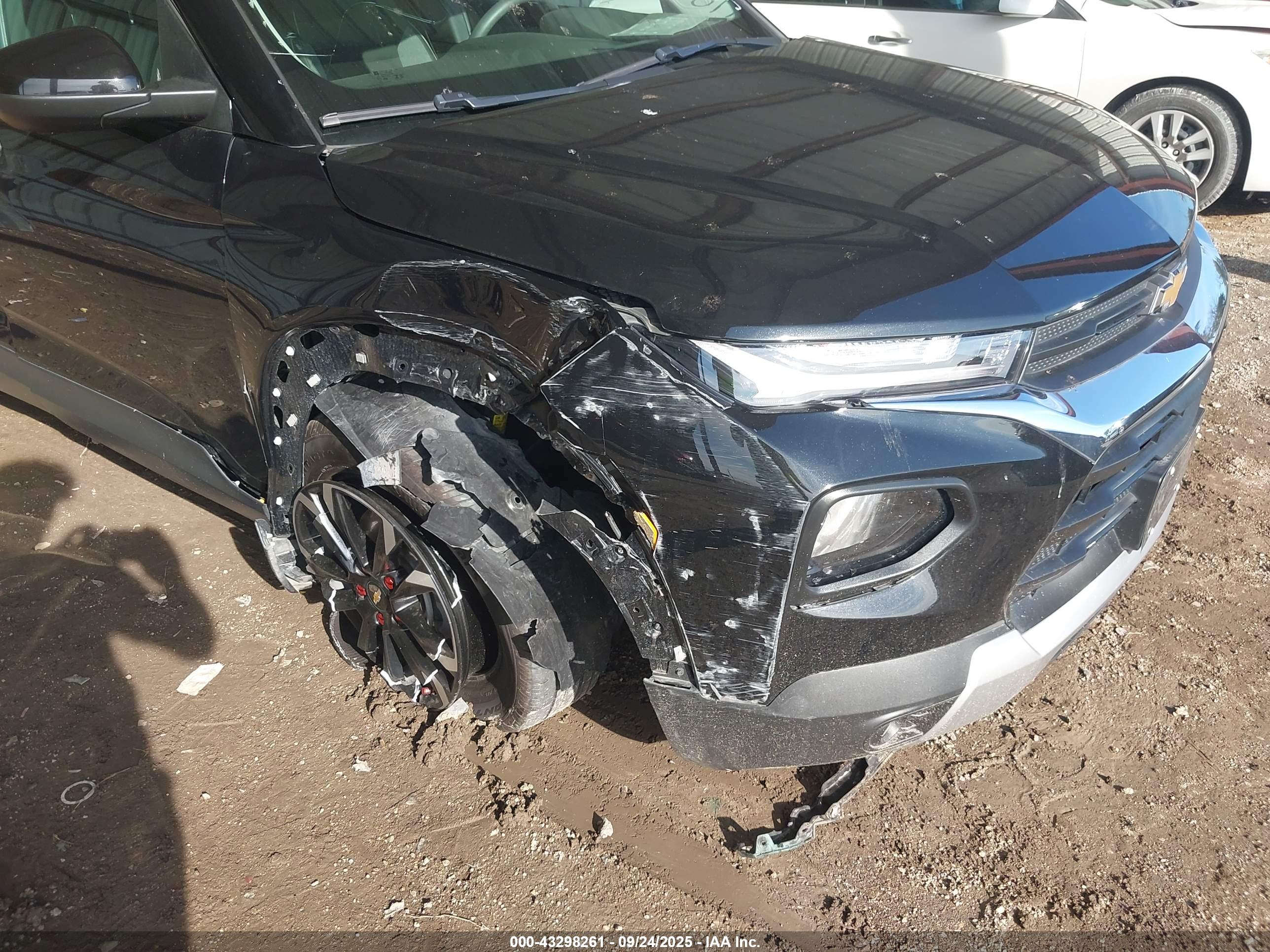 CHEVROLET TRAILBLAZER image 6