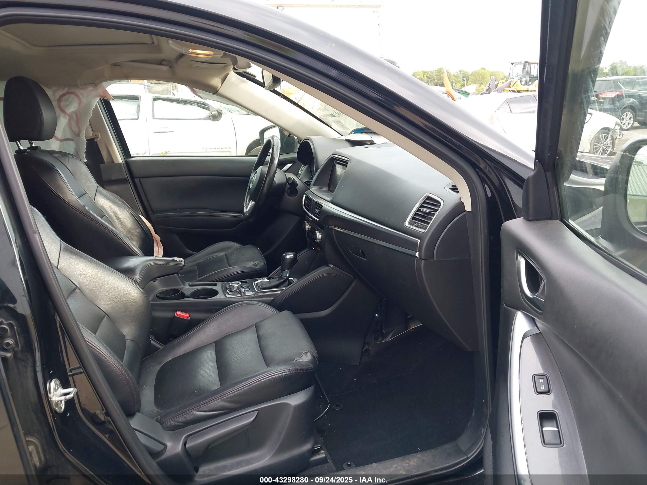 MAZDA CX-5 image 5