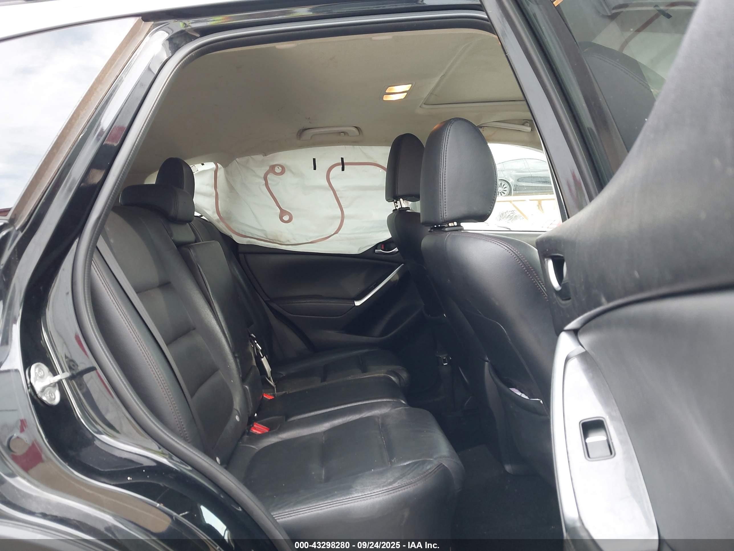 MAZDA CX-5 image 8
