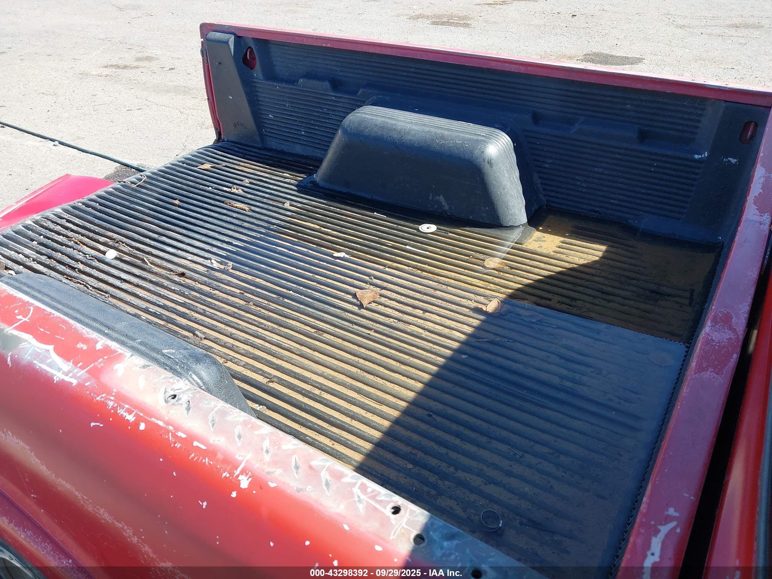 CHEVROLET S-10 image 8