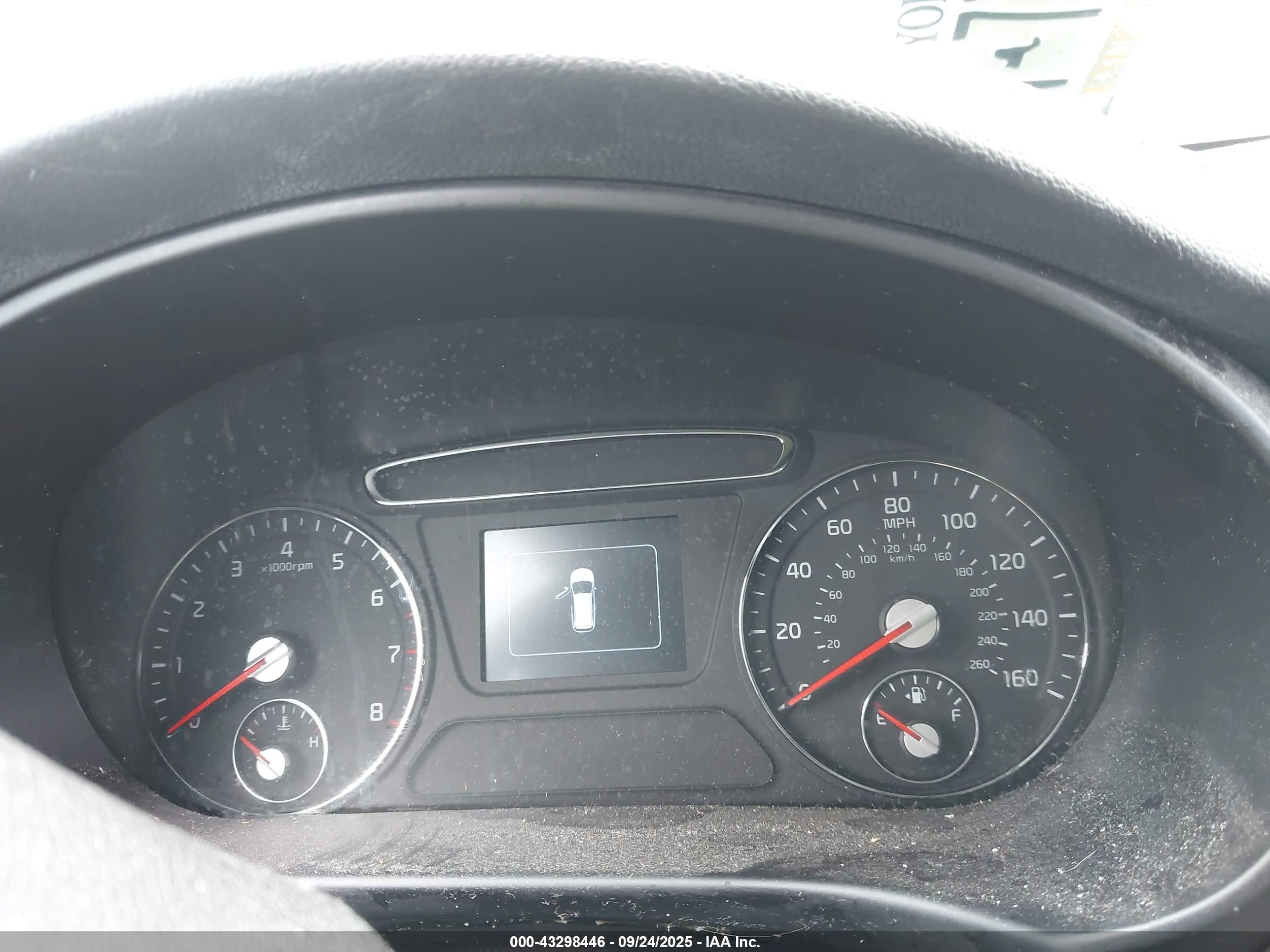 KIA SORENTO image 7
