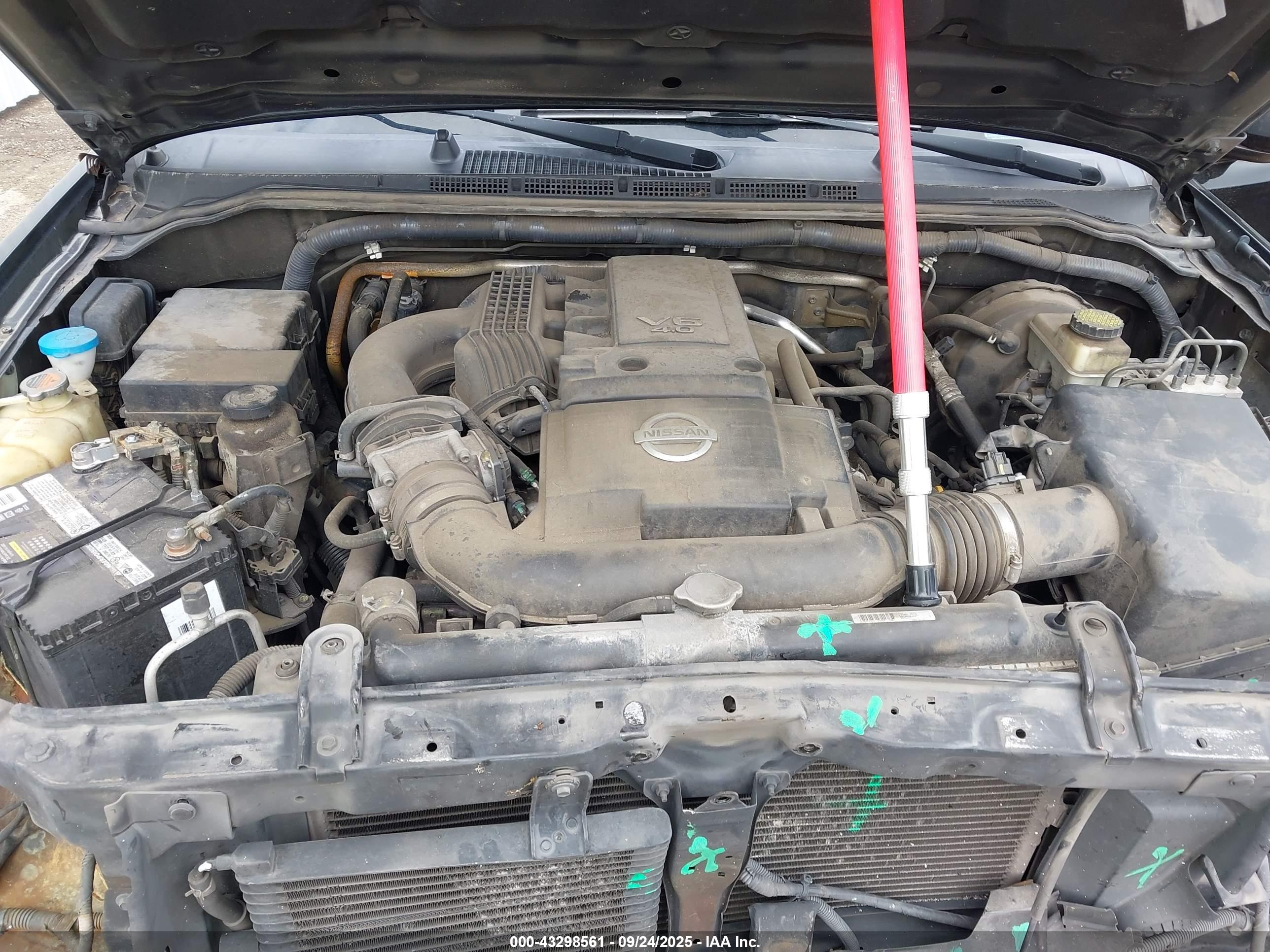 NISSAN FRONTIER image 10